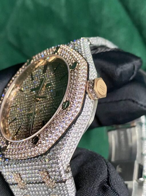 Audemars Piguet Royal Oak Selfwinding 15400SR.OO.1220SR.01 Iced Out Replica-fasswatch