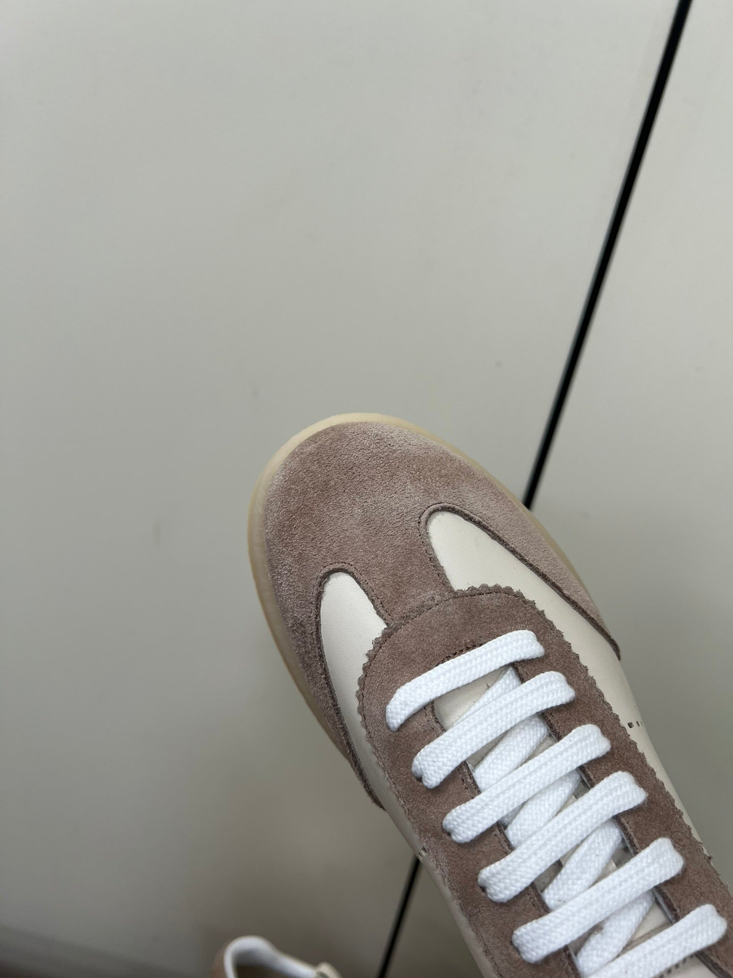 THICK-SOLED RETRO SNEAKERS IN CREAM LAMBSKIN AND PLASTER SUEDE、mysite、Cacoeks