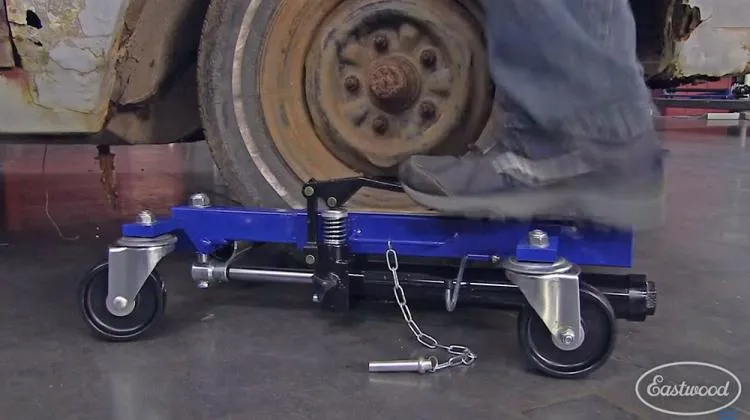 Hydraulic Car Dolly Lets You Move Your Car Around When Jacked Up - Rolling Car Jack