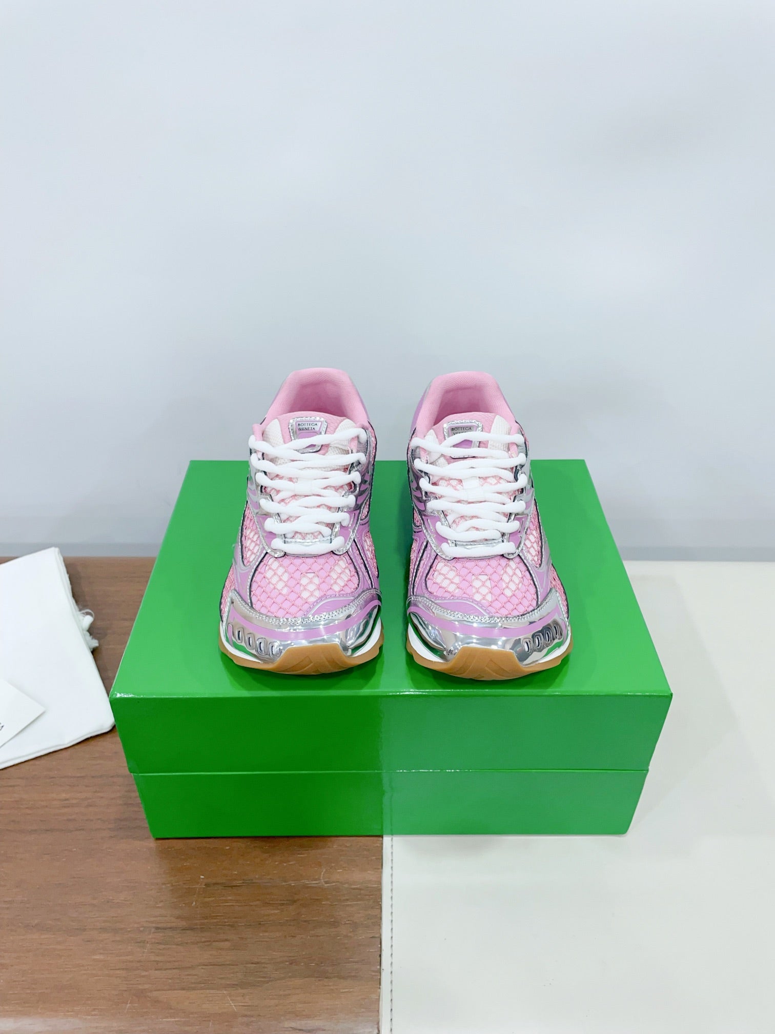 ORBIT SNEAKER IN BLUSH PINK TECHNICAL FABRIC AND METALLIC MESH、mysite、Cacoeks