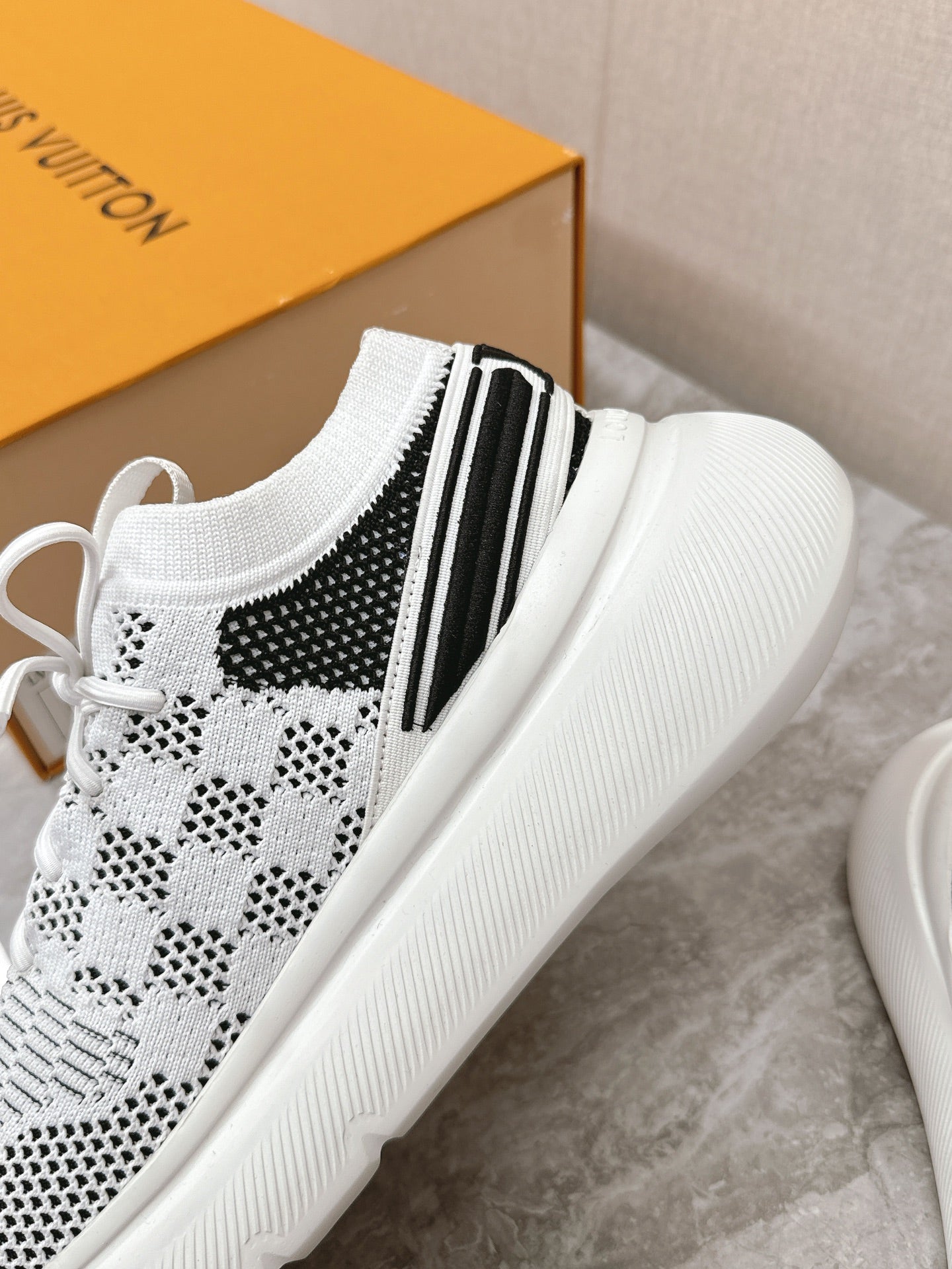 SNEAKERS IN WHITE DAMIER ELASTIC FABRIC、mysite、Cacoeks