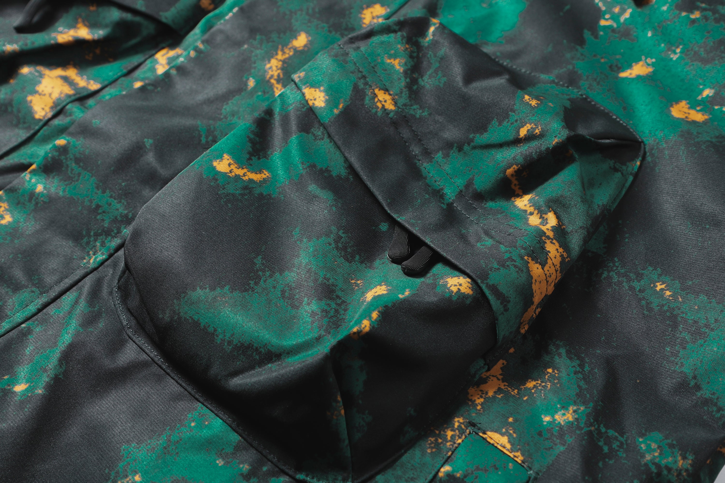 MLB 2353 Outdoor Jacket