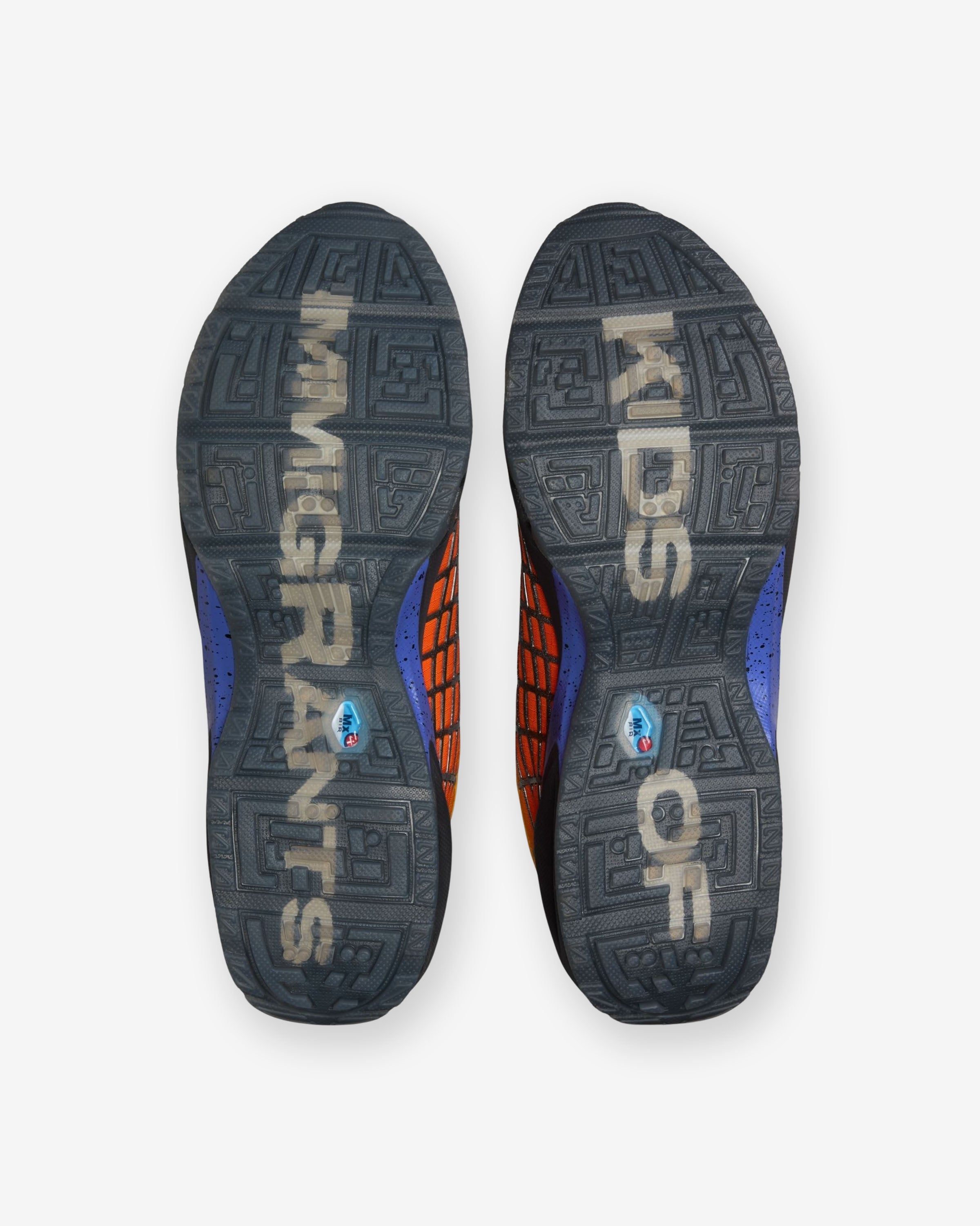 NIKE X KIDS OF IMMIGRANTS AIR MAX SNDR - SUNDIAL