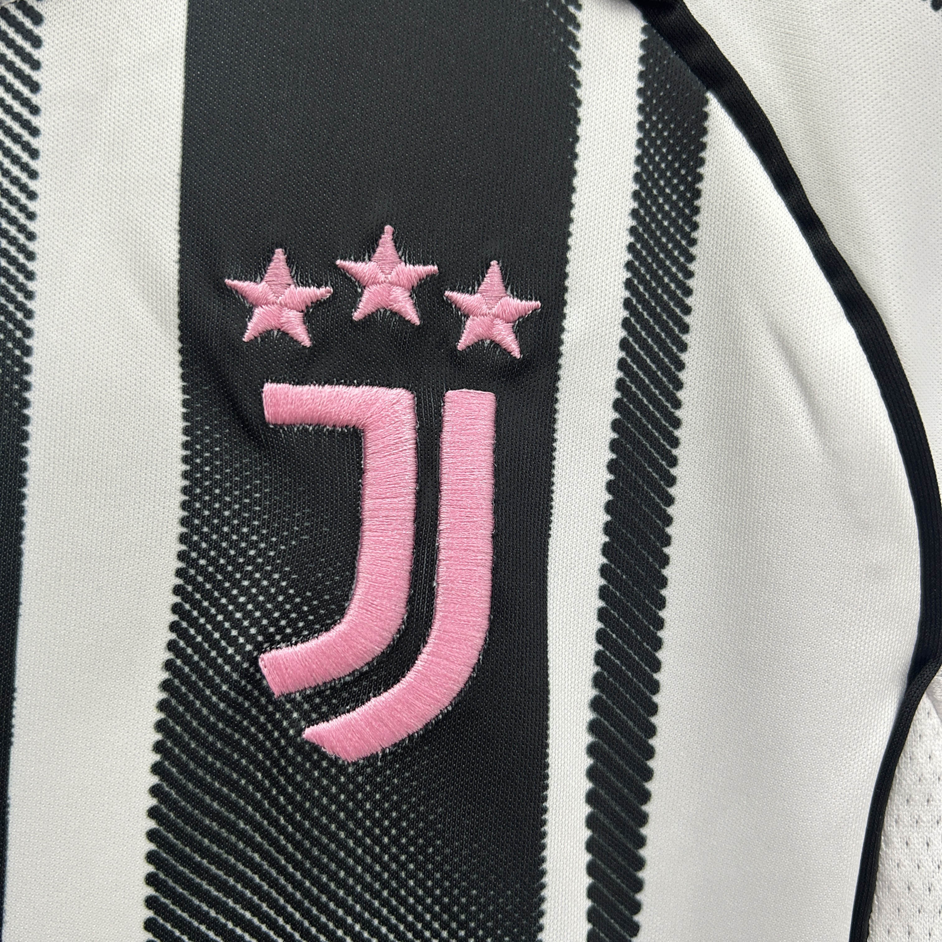 2025/2026 Juventus Home Soccer Jersey 1:1 Thai Quality Kids Size:football jersey mysite: unitedjerseyfootball 邓江浪:football
