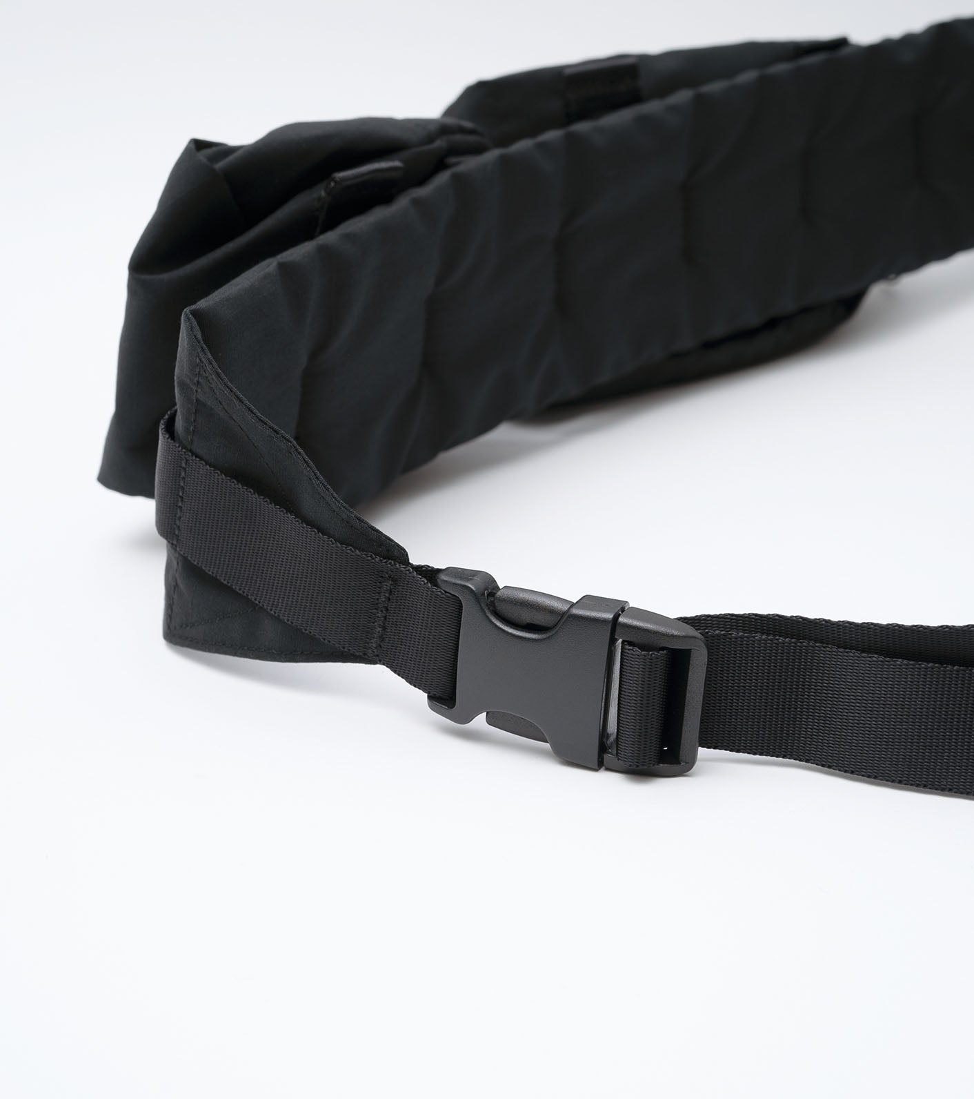 THE NORTH FACE PURPLE LABEL Mountain Wind Sling Bag  N25SO079 