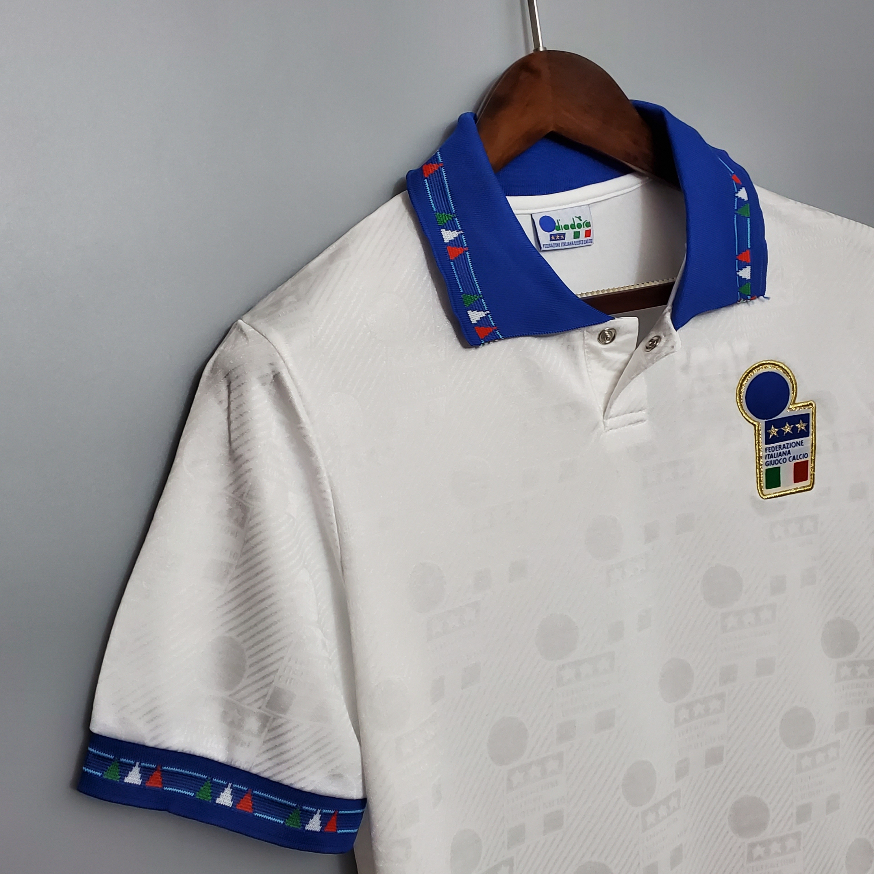 ManixJersey.com | Retro Italy 1994 Away Stadium Jersey -Customize Name, Number and Patch | Worldwide Shipping