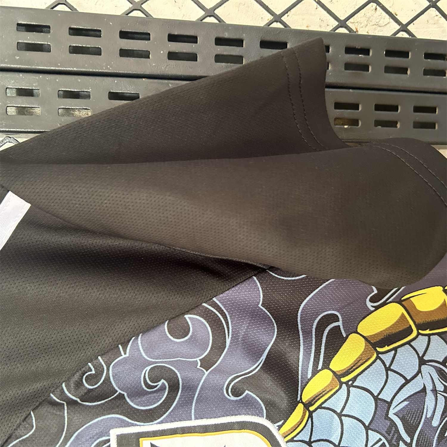 foot-Japan 24-25 Old Dragon Special Edition Jersey - Fans Version