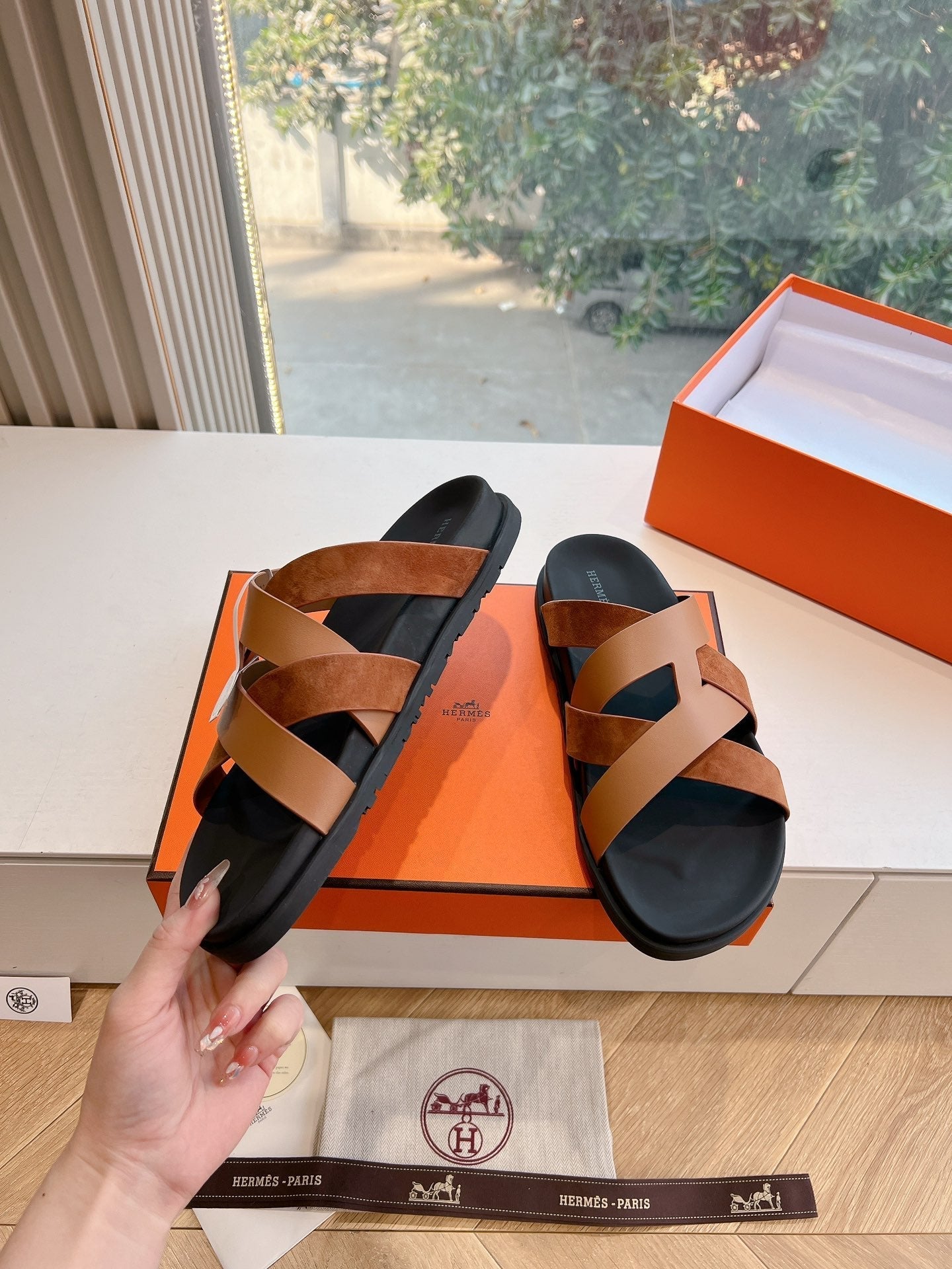 KAZIMIR SANDAL IN BRONZE BROWN CALFSKIN AND SUEDE、mysite、Cacoeks