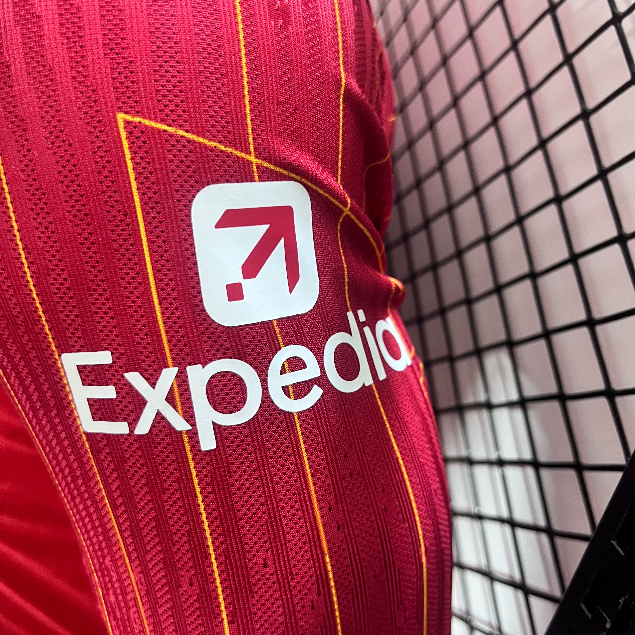 JerseysGala.com | Liver.pool 24-25 Home Long Sleeve Jersey - Player Version -Customize Name, Number and Patch | Worldwide Shipping