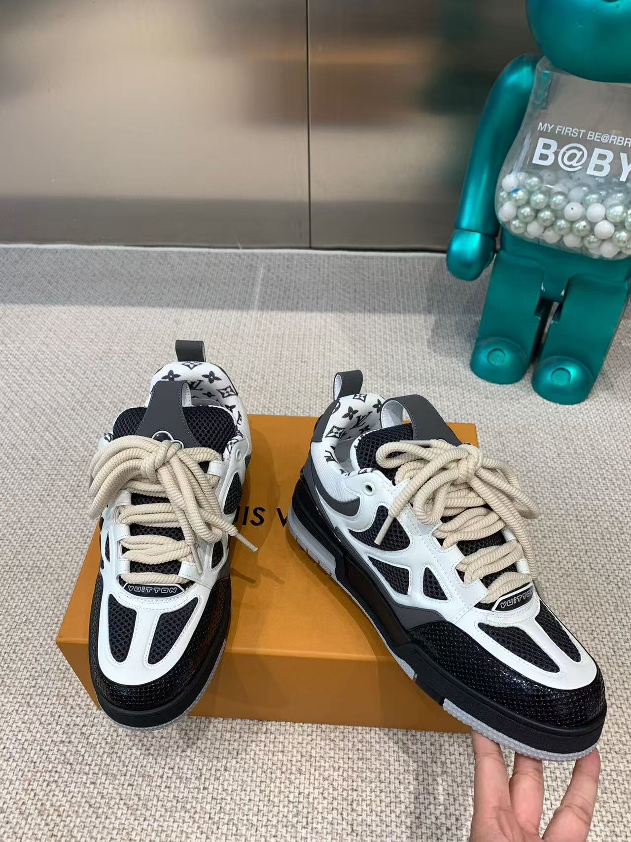 LV SKATE SNEAKER BLACK MIX WHITE COWHIDE、mysite、Cacoeks