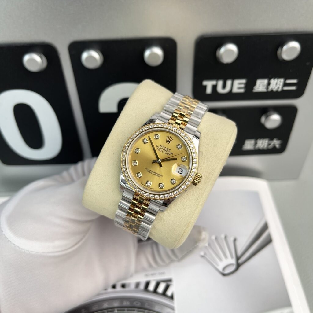 Đồng Hồ Rolex DateJust Nữ Đính Đá Mặt Vàng Champagne EW Factory 31mm (1)