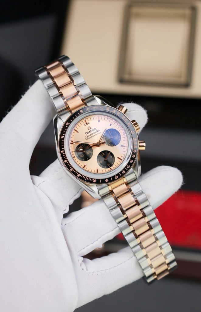 Đồng Hồ Omega SpeedMaster Chế Tác MoonWatch Demi Vàng Hồng 42mm (2)