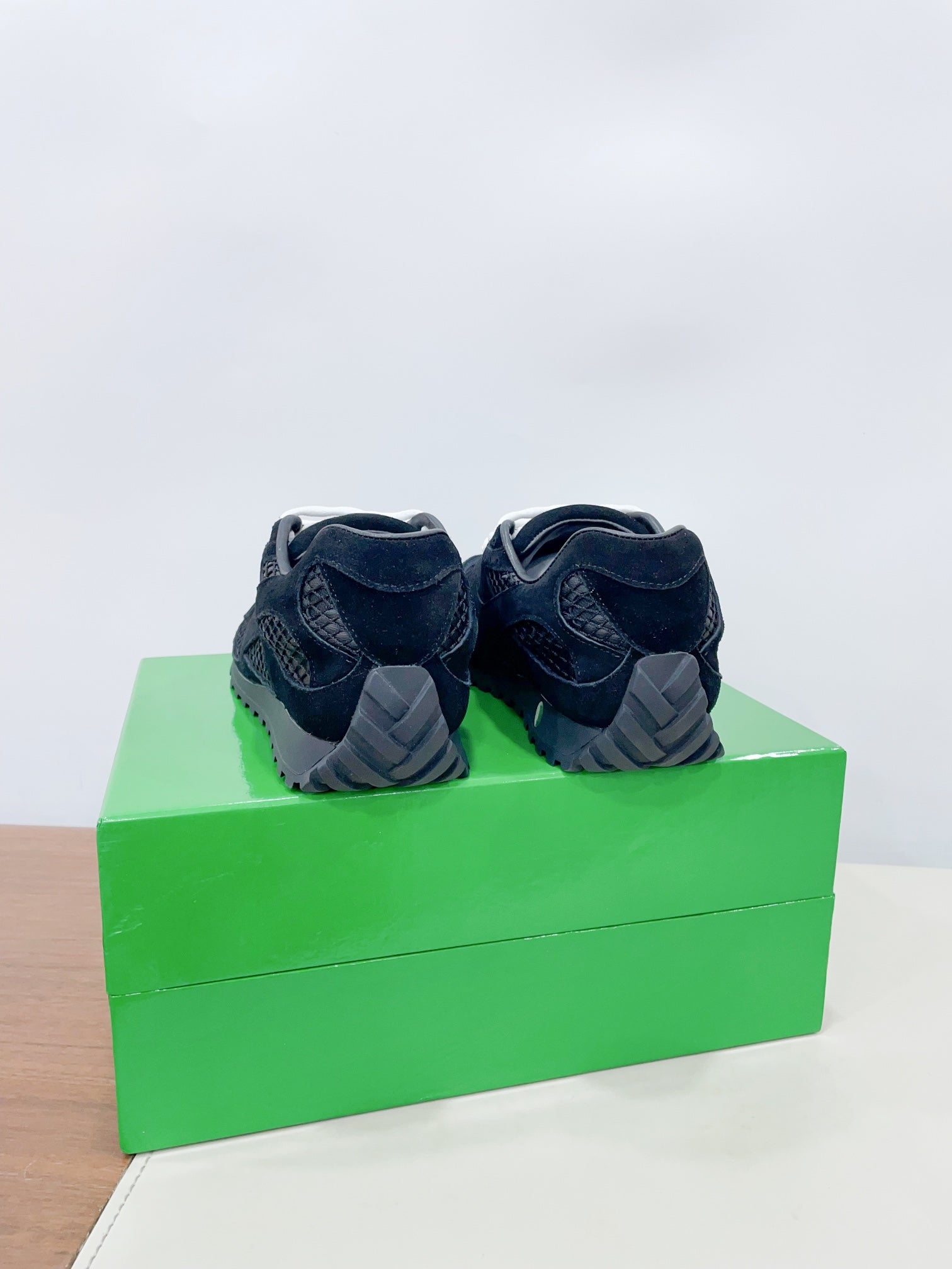 ORBIT SNEAKER IN BLACK SUEDE AND TECHNICAL MESH、mysite、Cacoeks