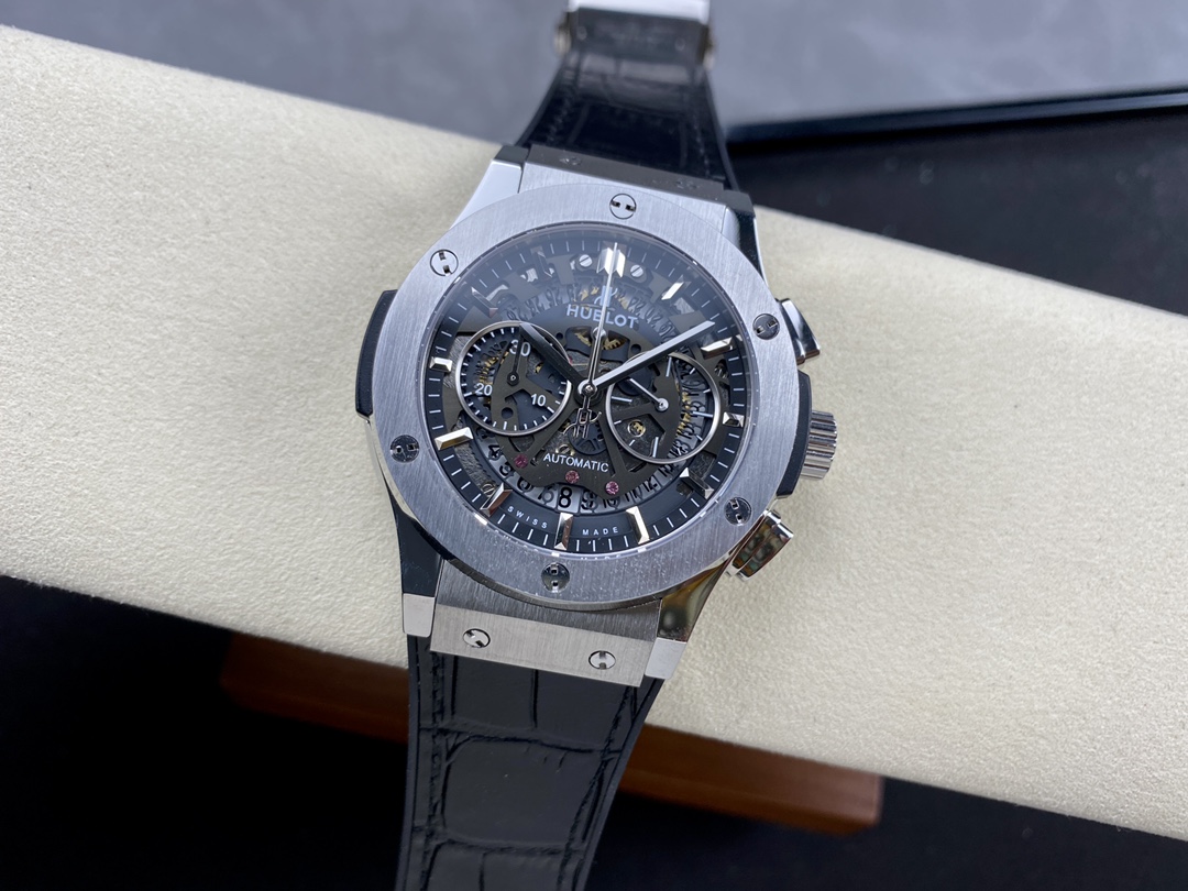 Hublot Classic Fusion 525.NX.0170.LR 45mm-fasswatch