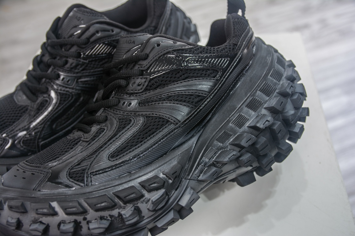 Balenciaga Defender Sneaker in Black、mysite、Cacoeks