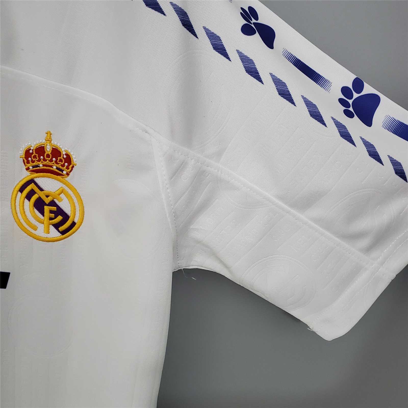 ManixJersey.com | Real Madrid Retro 96-97 Home Stadium Jersey -Customize Name, Number and Patch | Worldwide Shipping