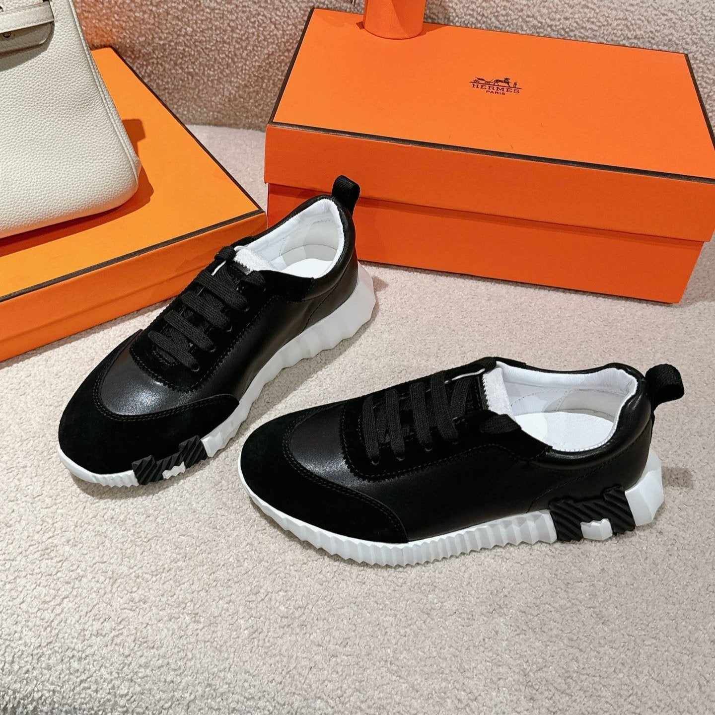 MAINLAND SNEAKER IN BLACK SUEDE AND CALFSKIN、mysite、Cacoeks