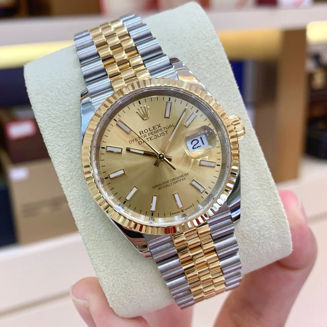 兼职  林炎: luxecystore