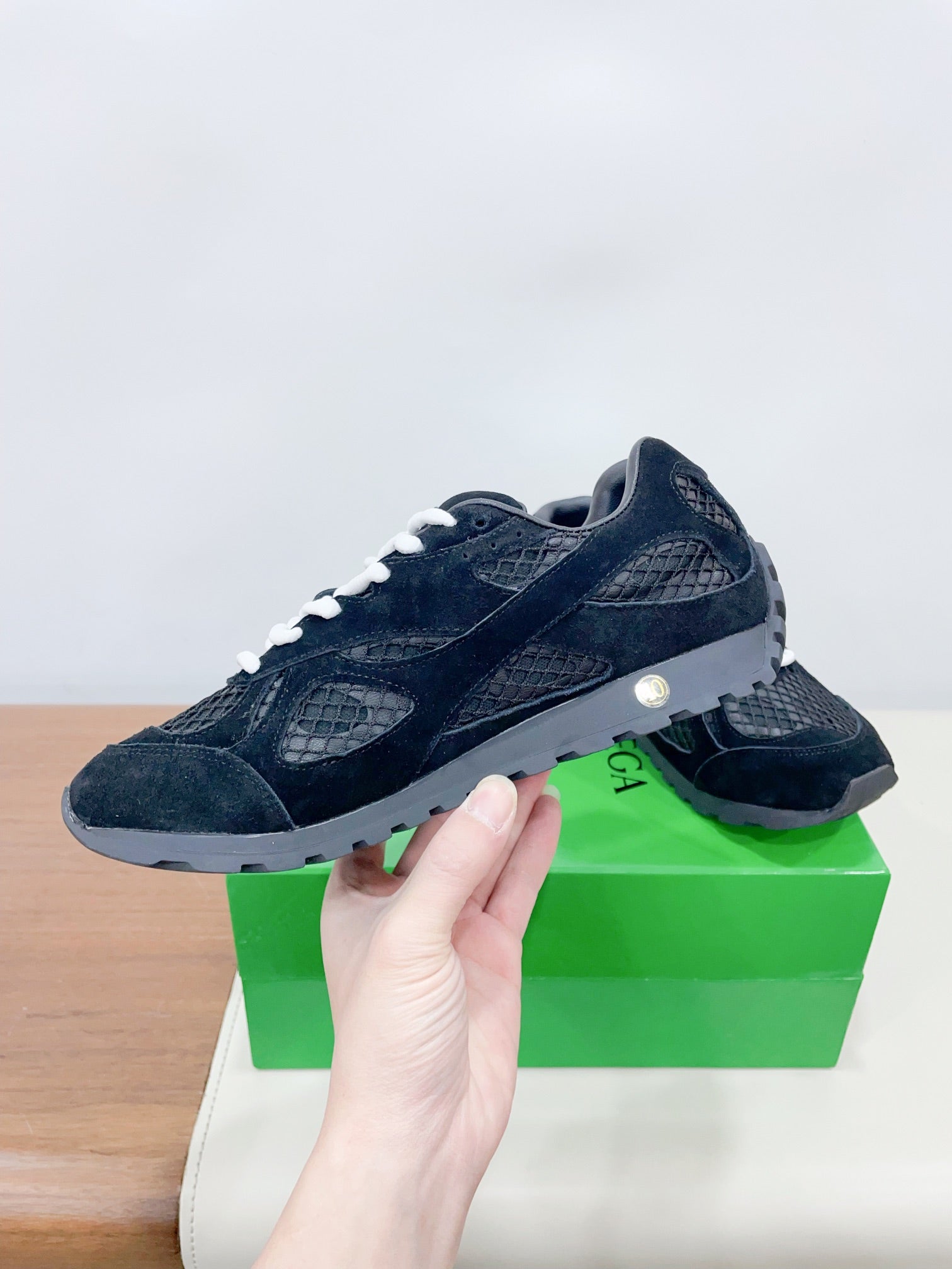 ORBIT SNEAKER IN BLACK SUEDE AND TECHNICAL MESH、mysite、Cacoeks