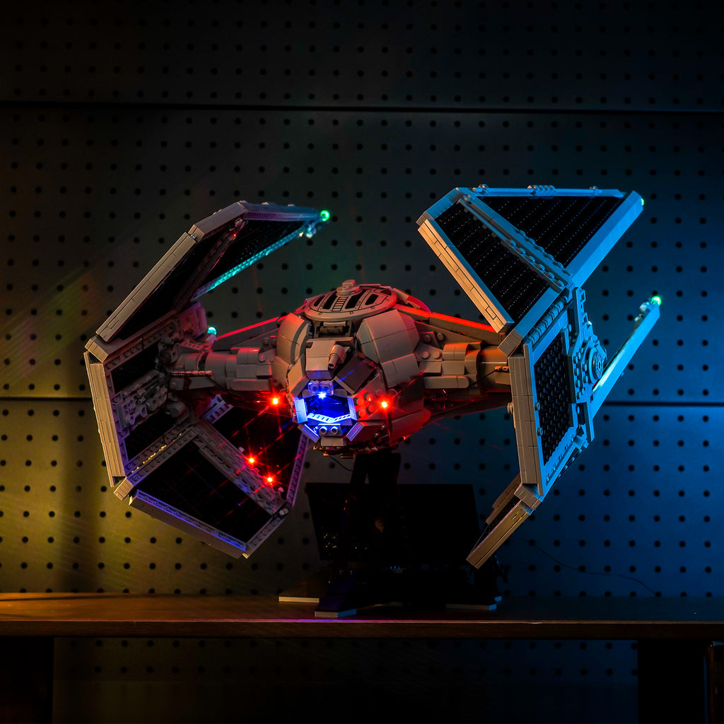 Lighting Effect Display of BrickBling Light Kit for LEGO Star Wars TIE Interceptor™ 75382