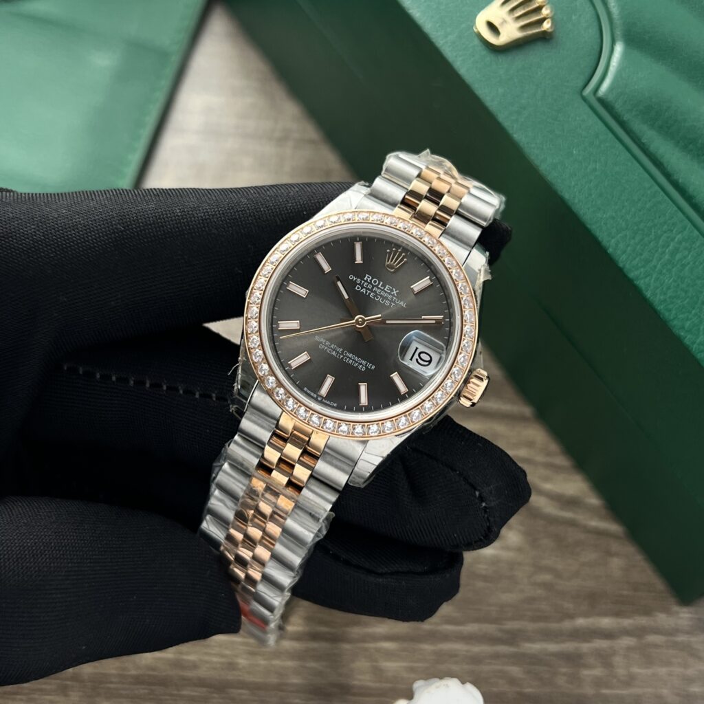 Đồng Hồ Rolex Nữ Datejust Replica 11 Đính Đá Mặt Xám 31mm (1)