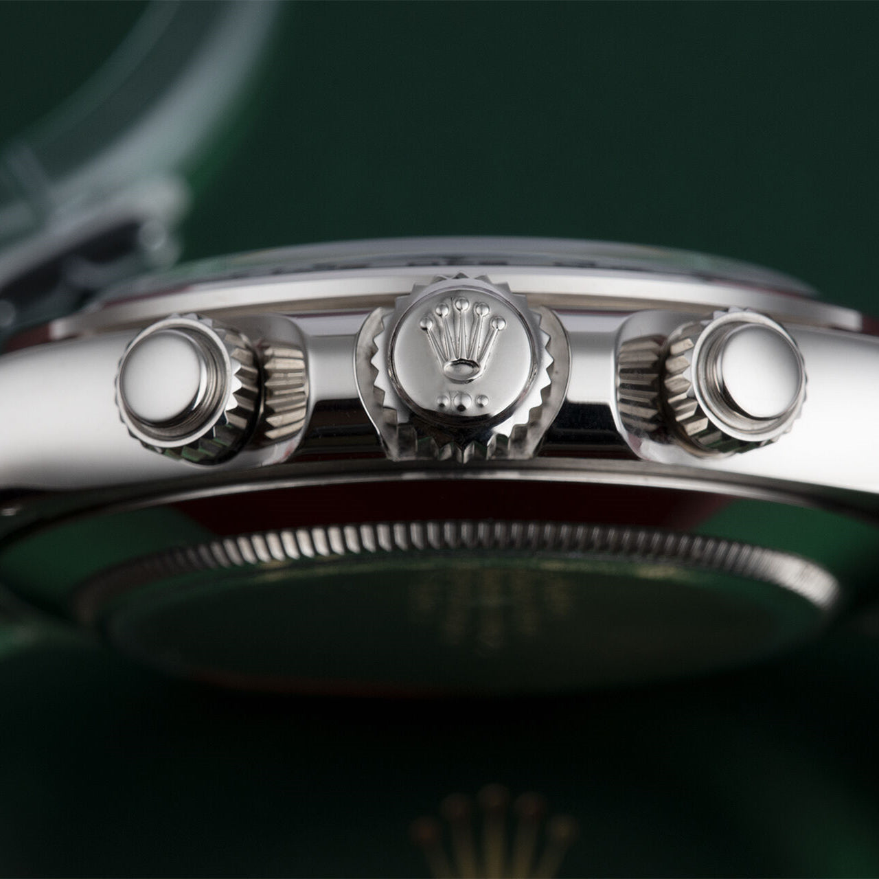 兼职  林炎: luxecystore