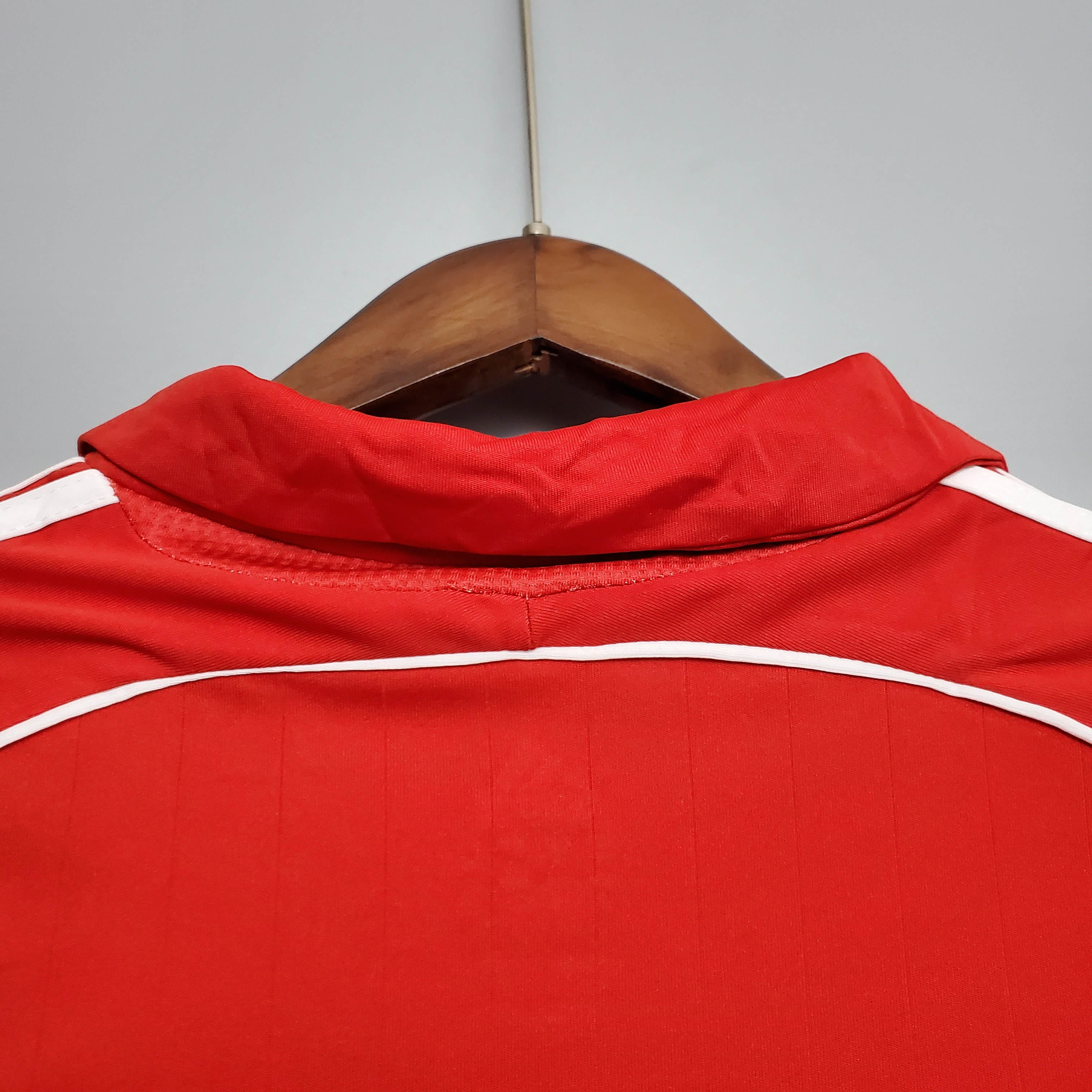 2006/2007 Retro Liverpool Football Shirt Home 1:1 Thai Quality:football jersey mysite: unitedjerseyfootball 邓江浪:football