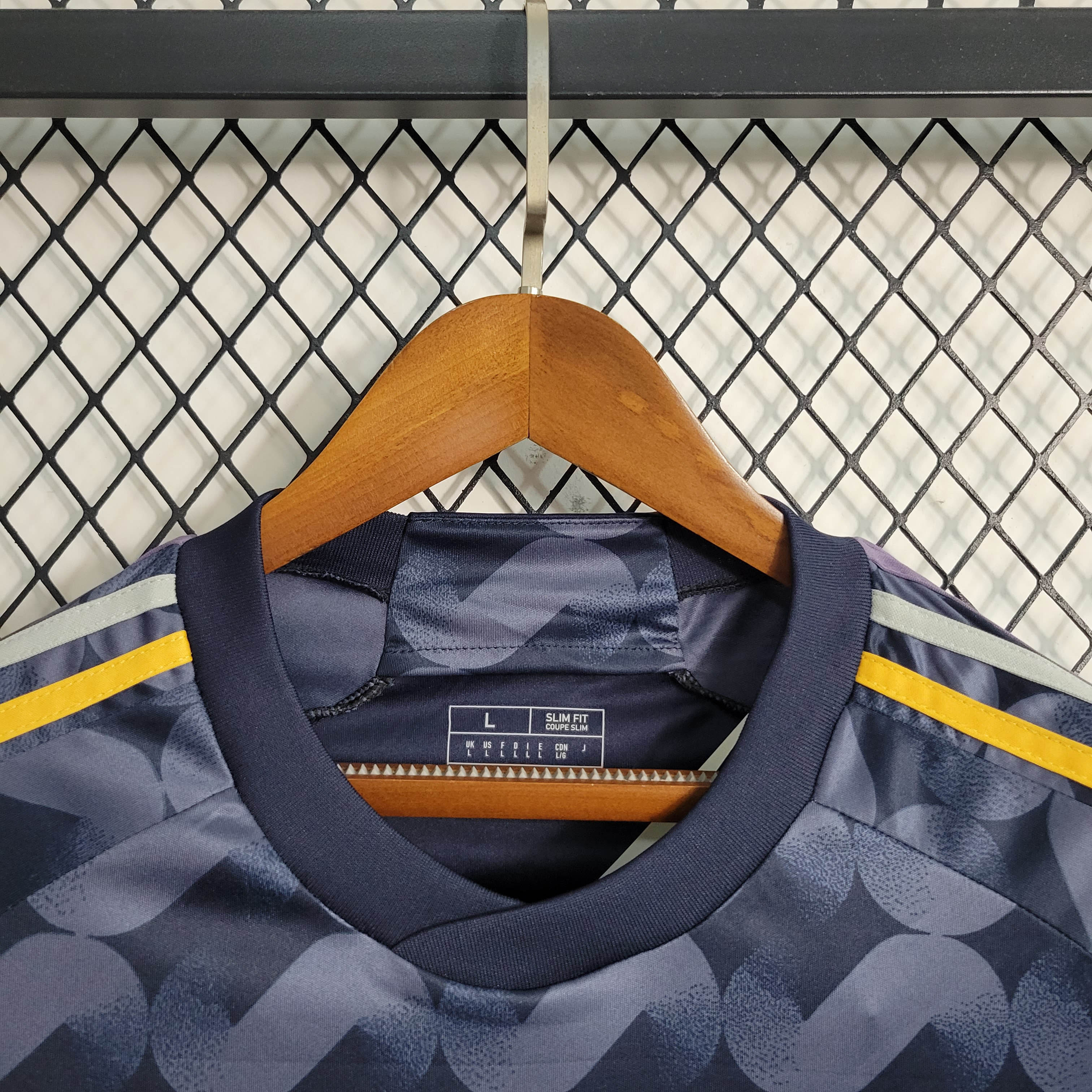 2023/2024 Real Madrid Away Football Shirt:football jersey mysite: unitedjerseyfootball 邓江浪:football