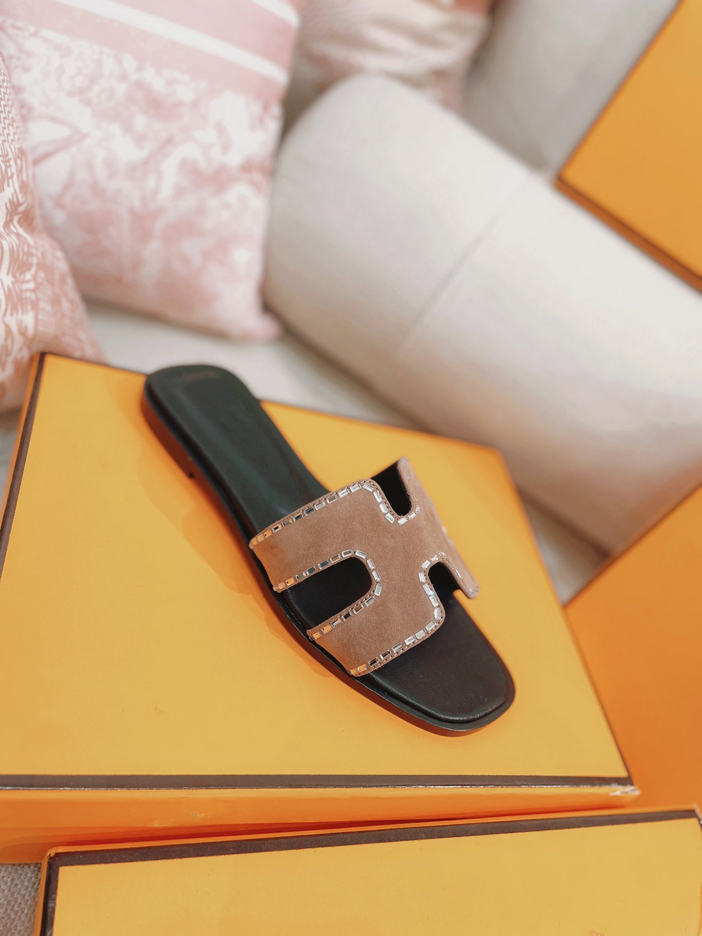 0ran Sandal Calfskin Rhinestone Brown、mysite、Cacoeks