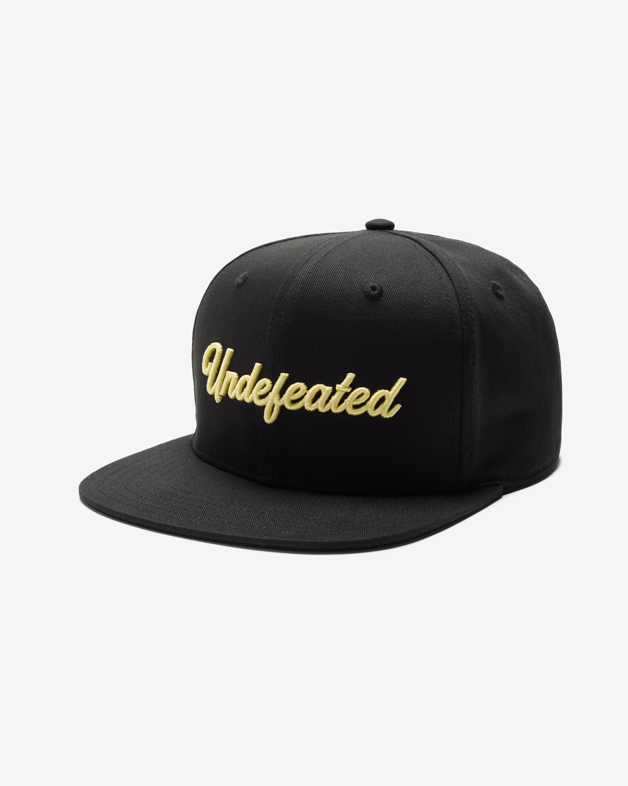 UNDEFEATED SCRIPT LOGO SNAPBACK