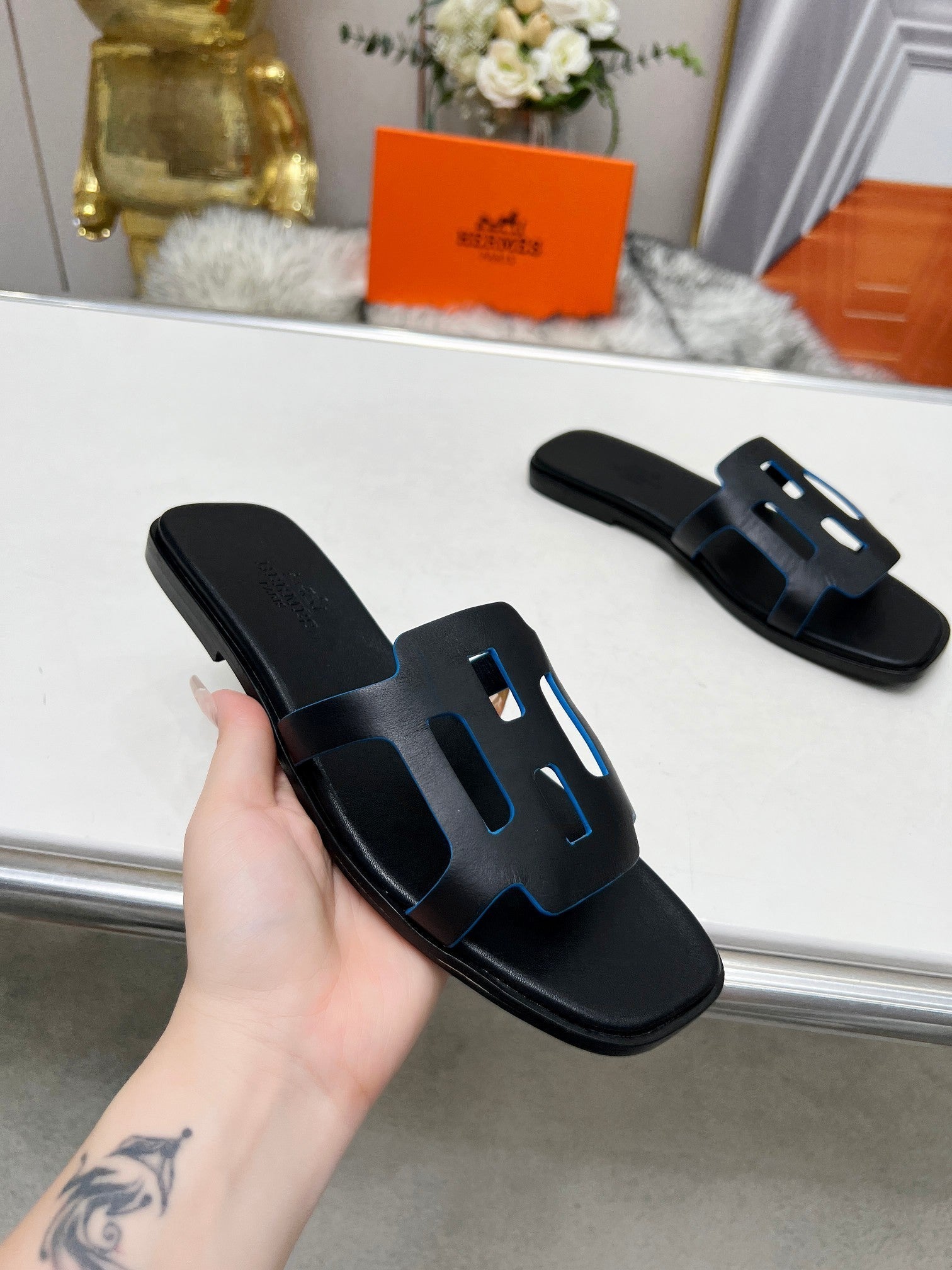 FLATFORM SANDAL BLACK CALFSKIN、mysite、Cacoeks