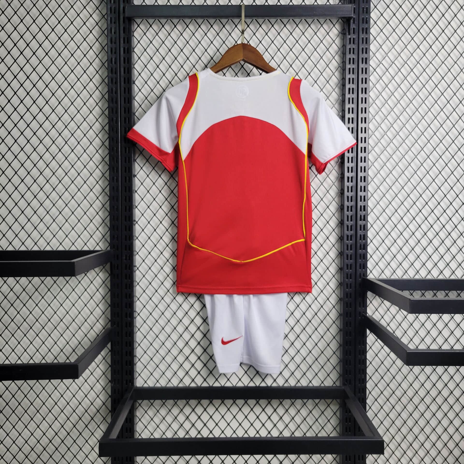 Higojerseys-Retro Arsenal 2004-05 Home Stadium Kids Kit