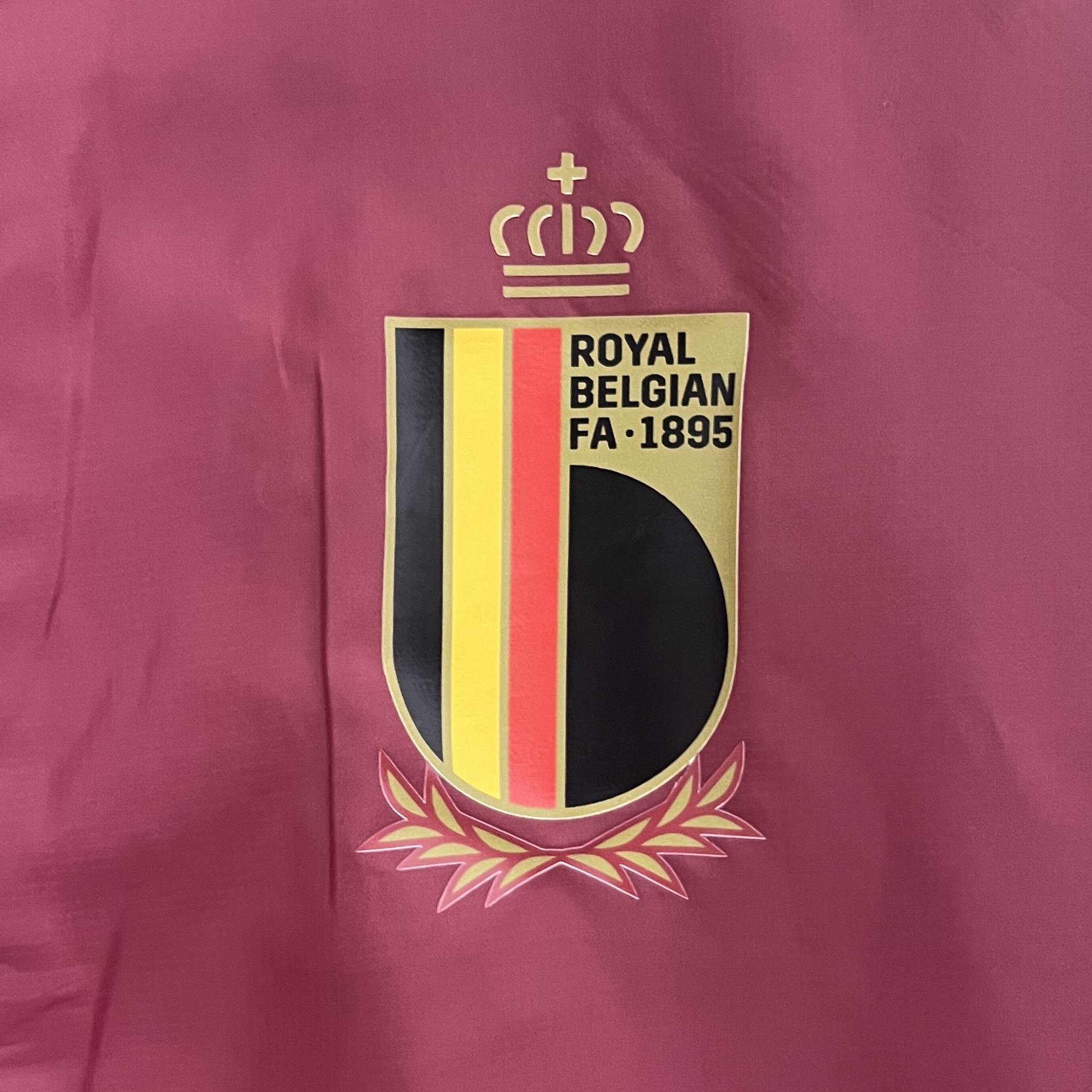 GlobeJersey-Belgium 2024 Double Sided Reversible Windbreaker - Red & Yellow