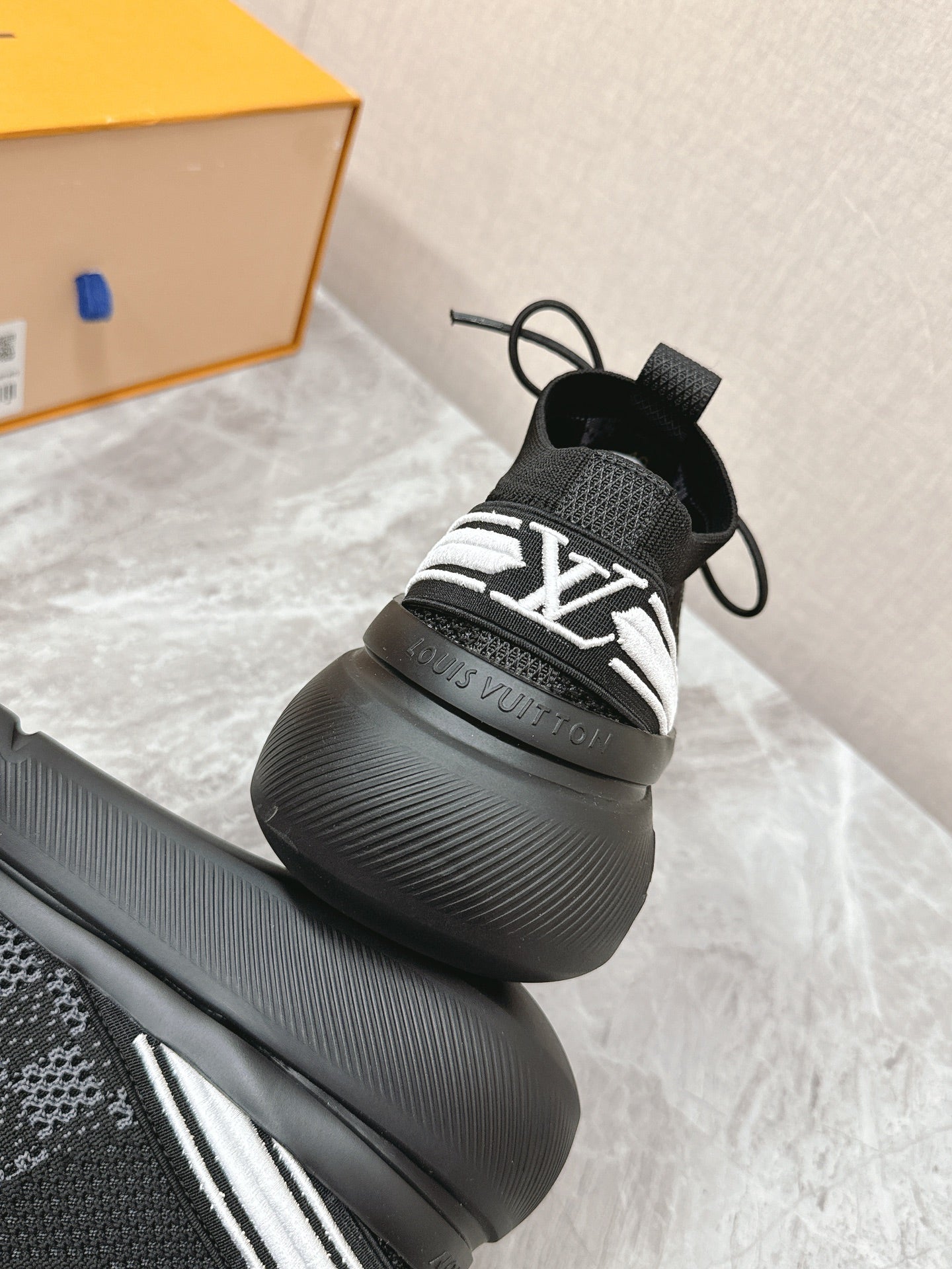 SNEAKERS IN BLACK DAMIER ELASTIC FABRIC、mysite、Cacoeks