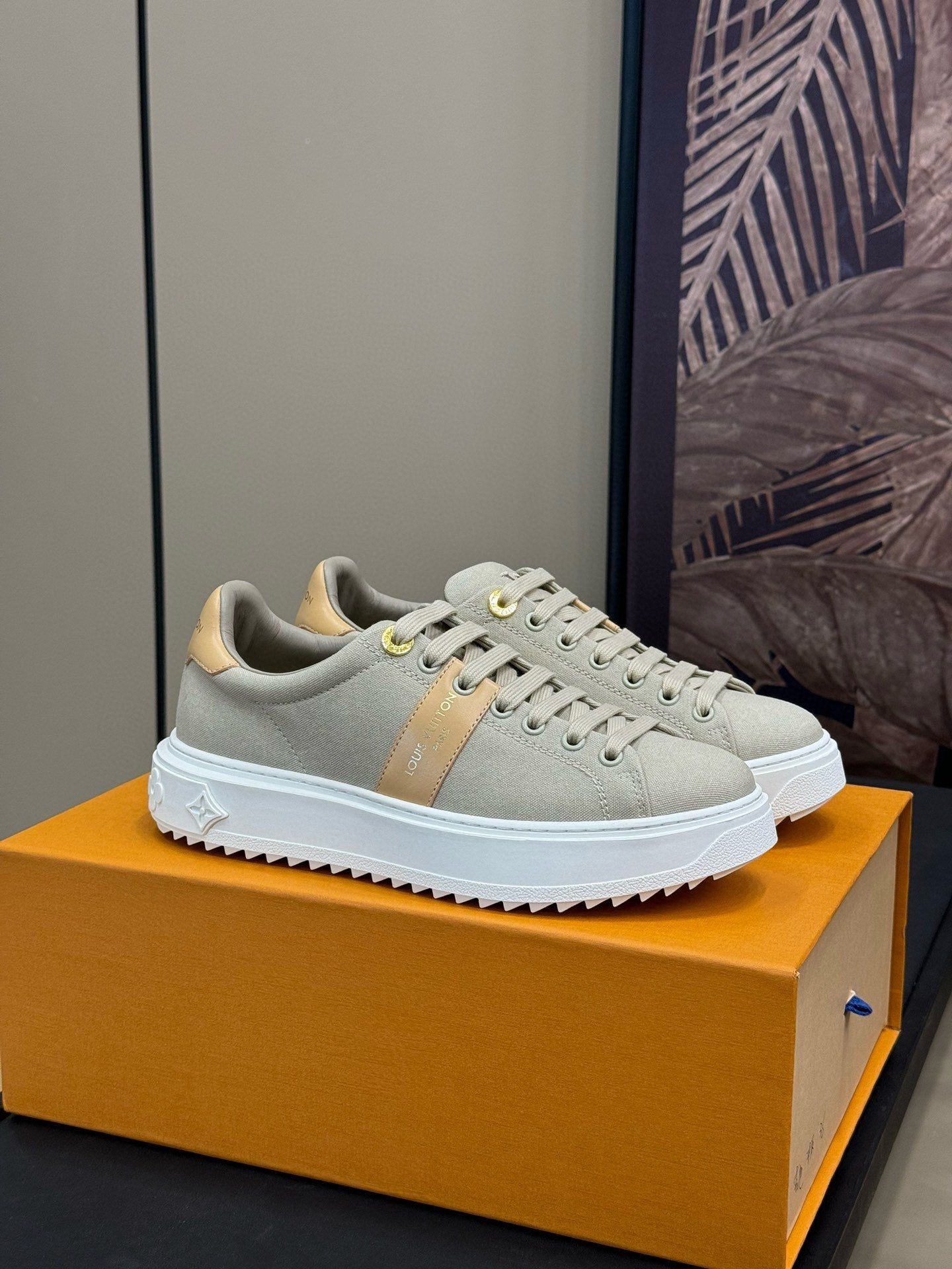 LV TIME OUT SNEAKER IN PASTEL GRAY MIX MACAROON GOLD CANVAS、mysite、Cacoeks