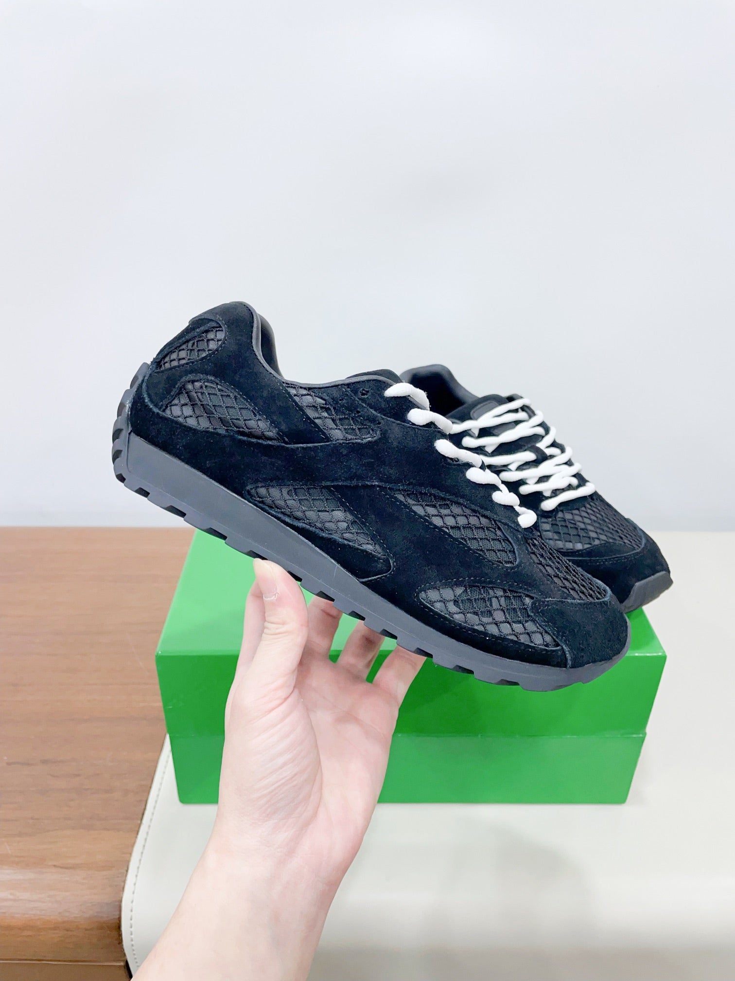 ORBIT SNEAKER IN BLACK SUEDE AND TECHNICAL MESH、mysite、Cacoeks