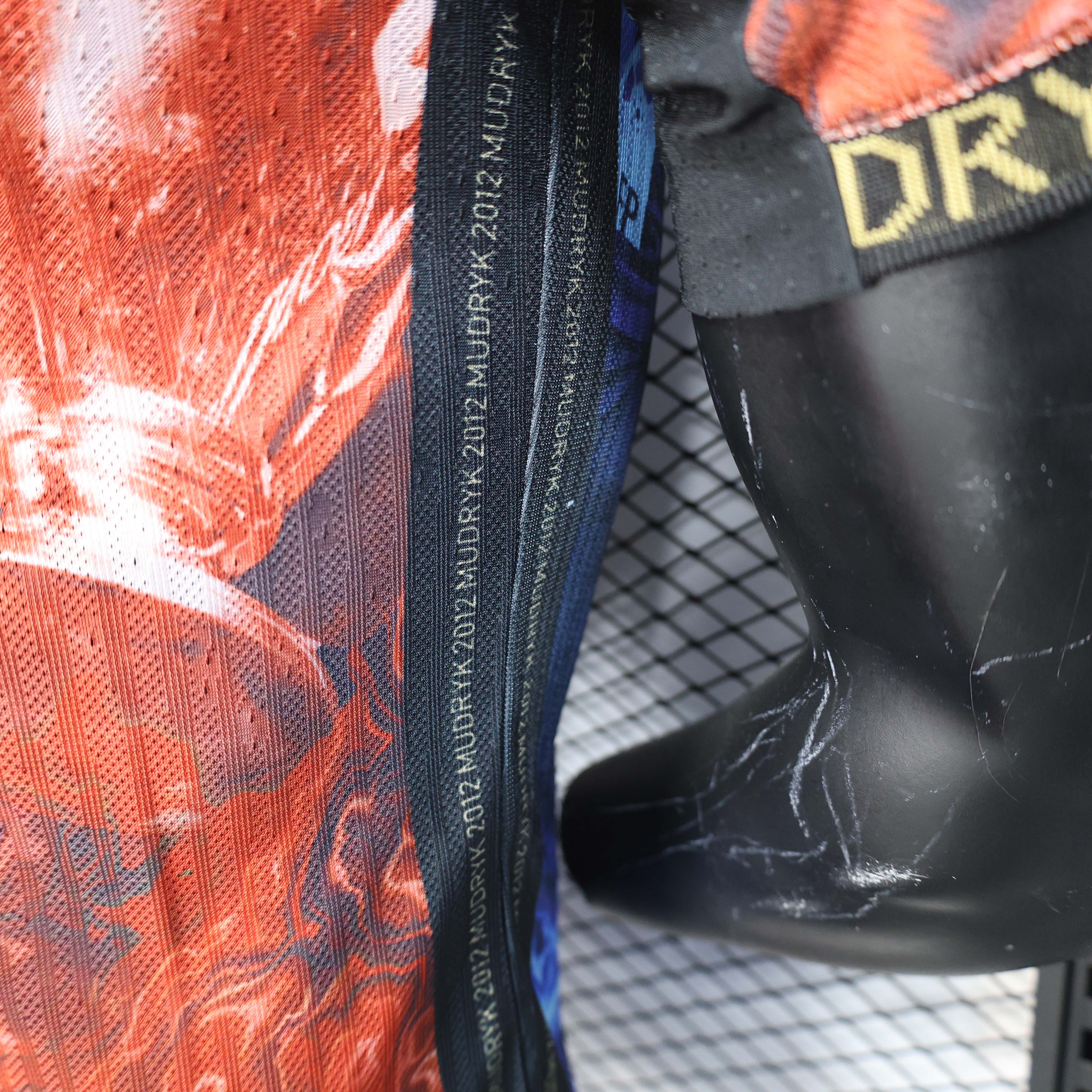 2025/2026 Player Version Manchester United Special Edition Blue and Red Football Shirt 1:1 Thai Quality:football jersey mysite: unitedjerseyfootball 邓江浪:football