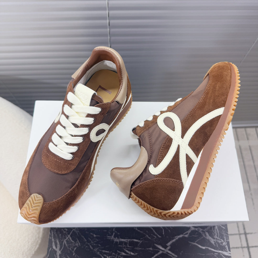 BALLET RUNNER 2.0 IN CHOCOLATE BROWN SUEDE AND LYCRA FABRIC、mysite、Cacoeks