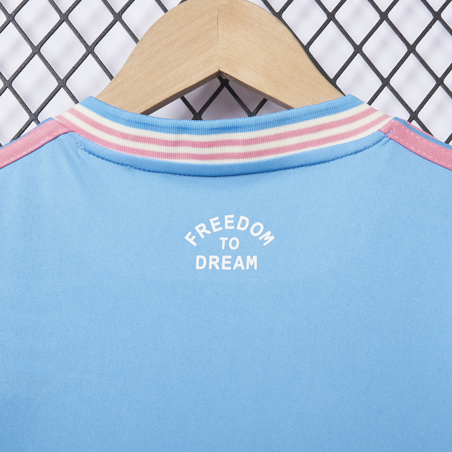 foot-INT M.A.M 25-26 Third Kids Kit