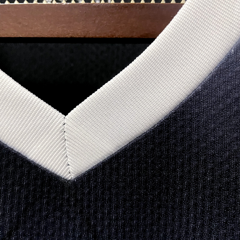 ManixJersey.com | Retro Leicester City 2015-16 Away Jersey -Customize Name, Number and Patch | Worldwide Shipping