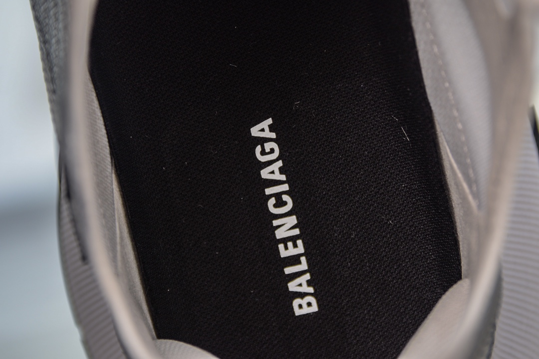 Balenciaga Circuit Sneaker in White Silver、mysite、Cacoeks