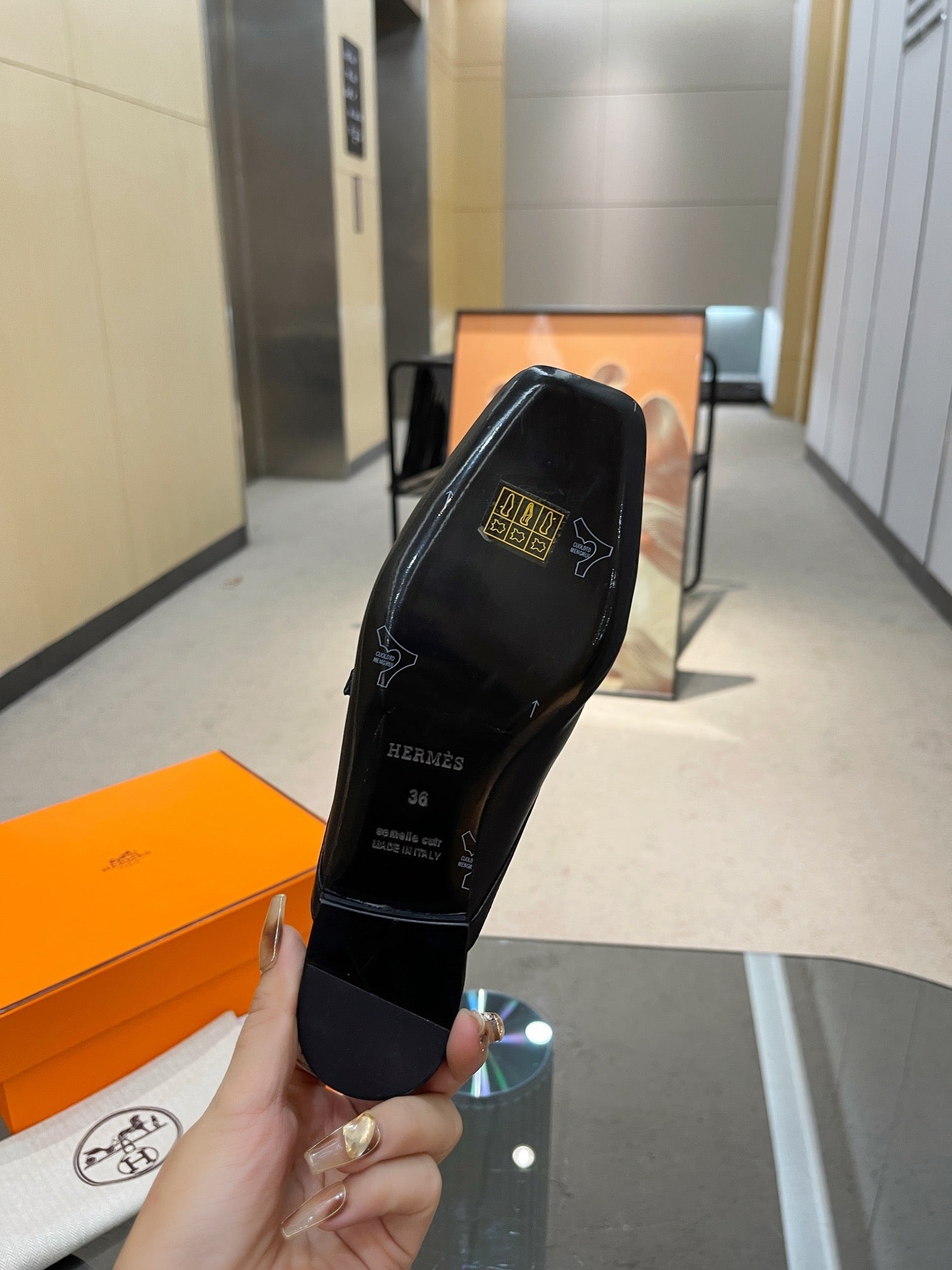 GROUPIE MULE BLACK LAMBSKIN、mysite、Cacoeks