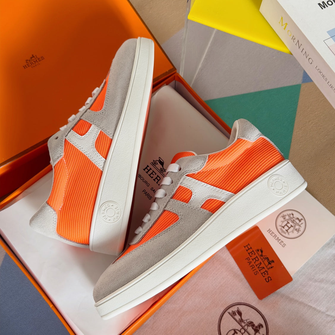 BOOMERANG SNEAKERS LIGHT GRAY MIX ORANGE SUEDE、mysite、Cacoeks