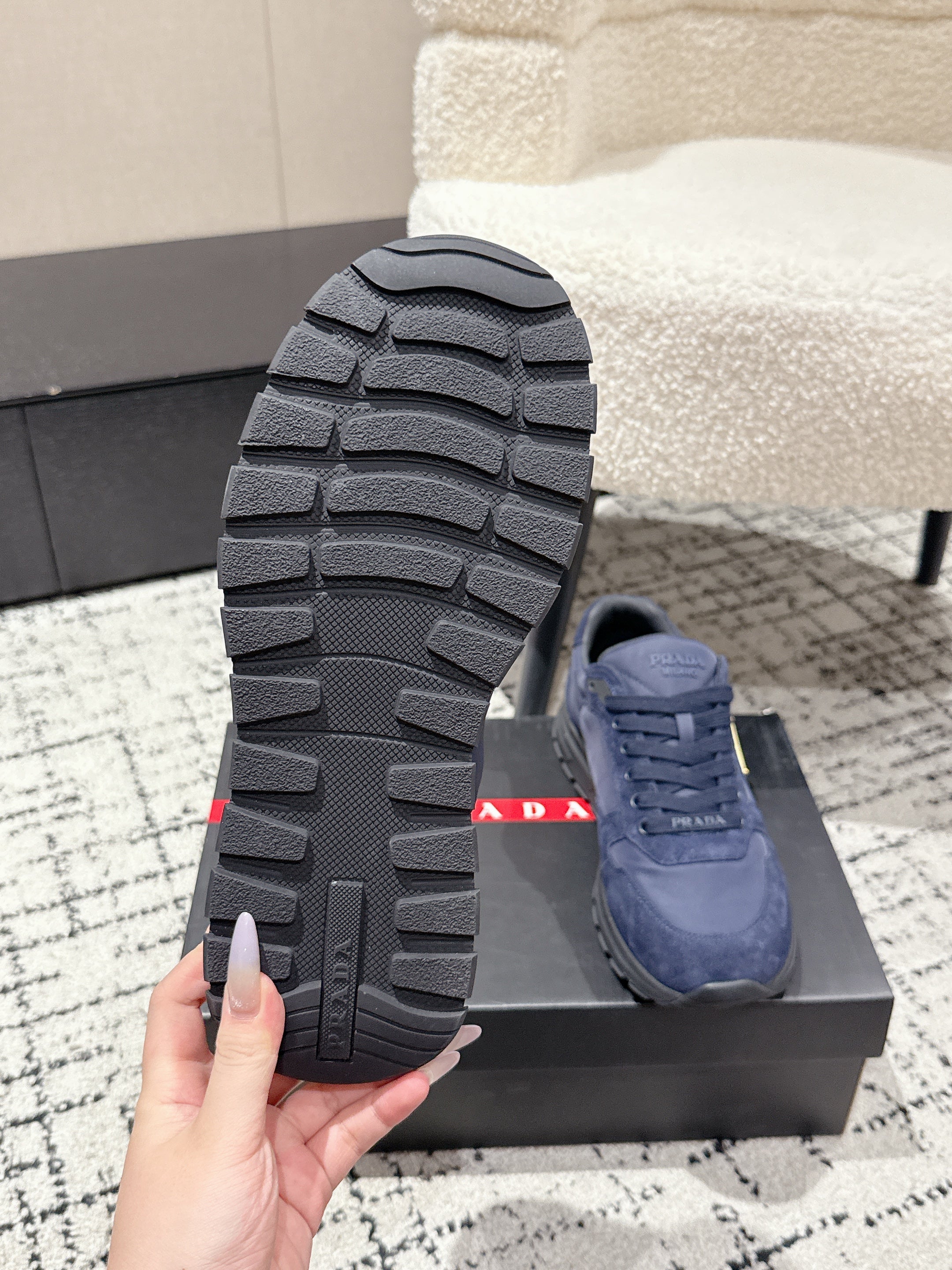 PRADA 25S MEN SNEAKERS LOGO IN NAVY BLUE NUBUCK AND CANVAS、mysite、Cacoeks