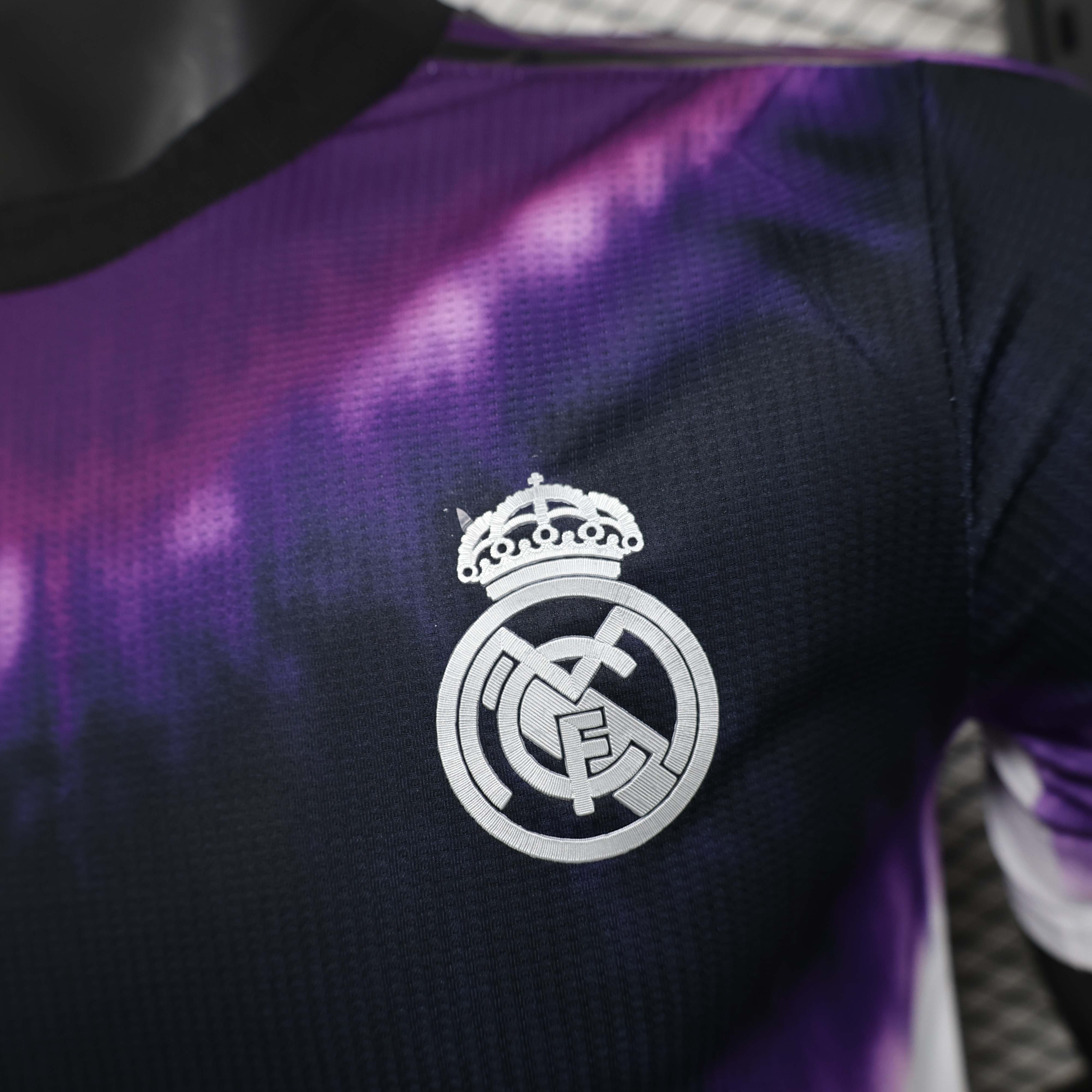 2025/2026 Player Version Real Madrid Anniversary Edition Black purple Football Shirt 1:1 Thai Quality:football jersey mysite: unitedjerseyfootball 邓江浪:football