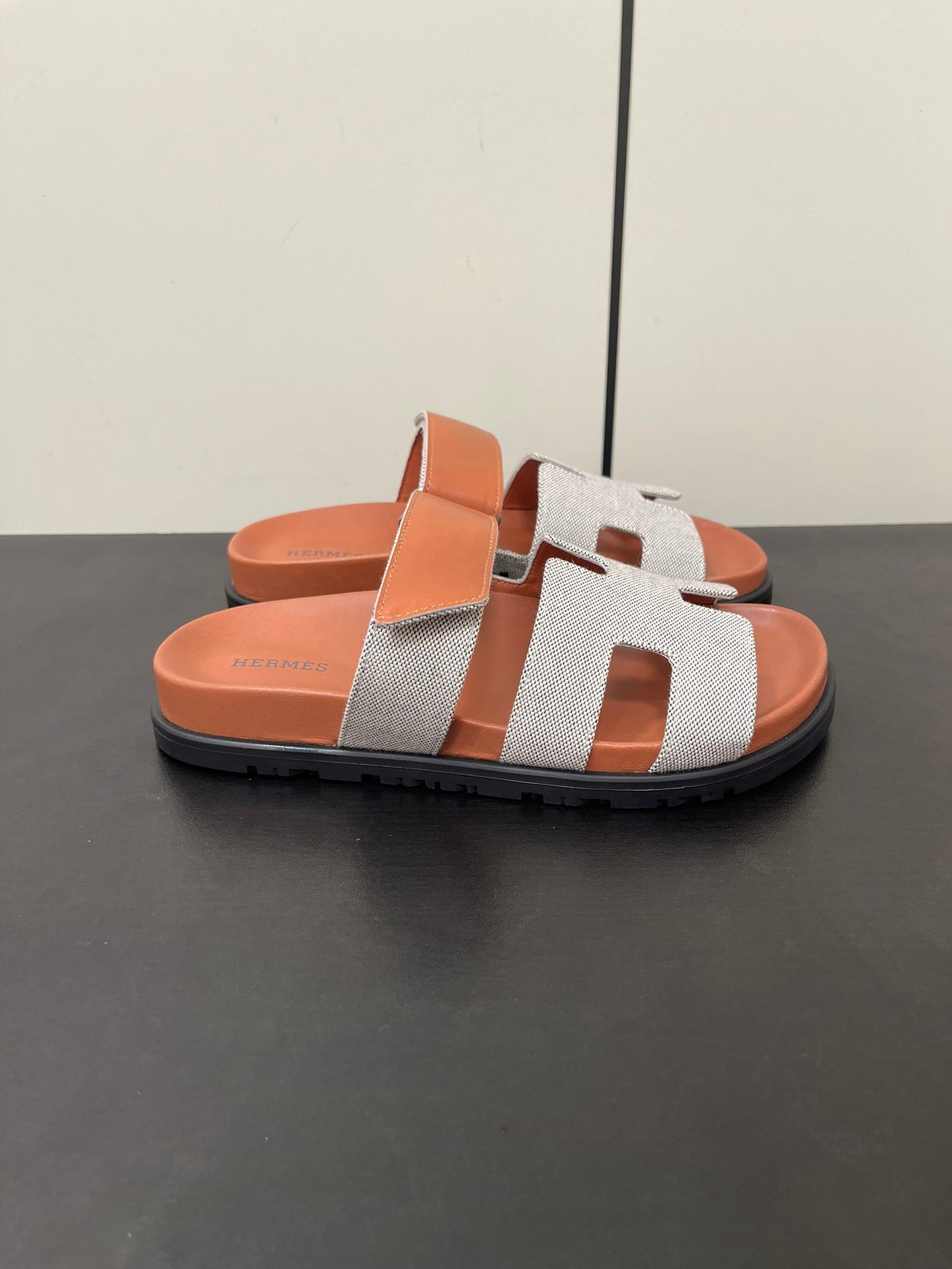 CHYPRE SANDAL ORANGE MIX CREAM CALFSKIN、mysite、Cacoeks