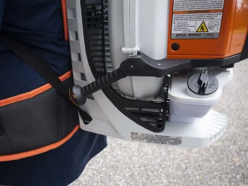 Stihl side-start technology