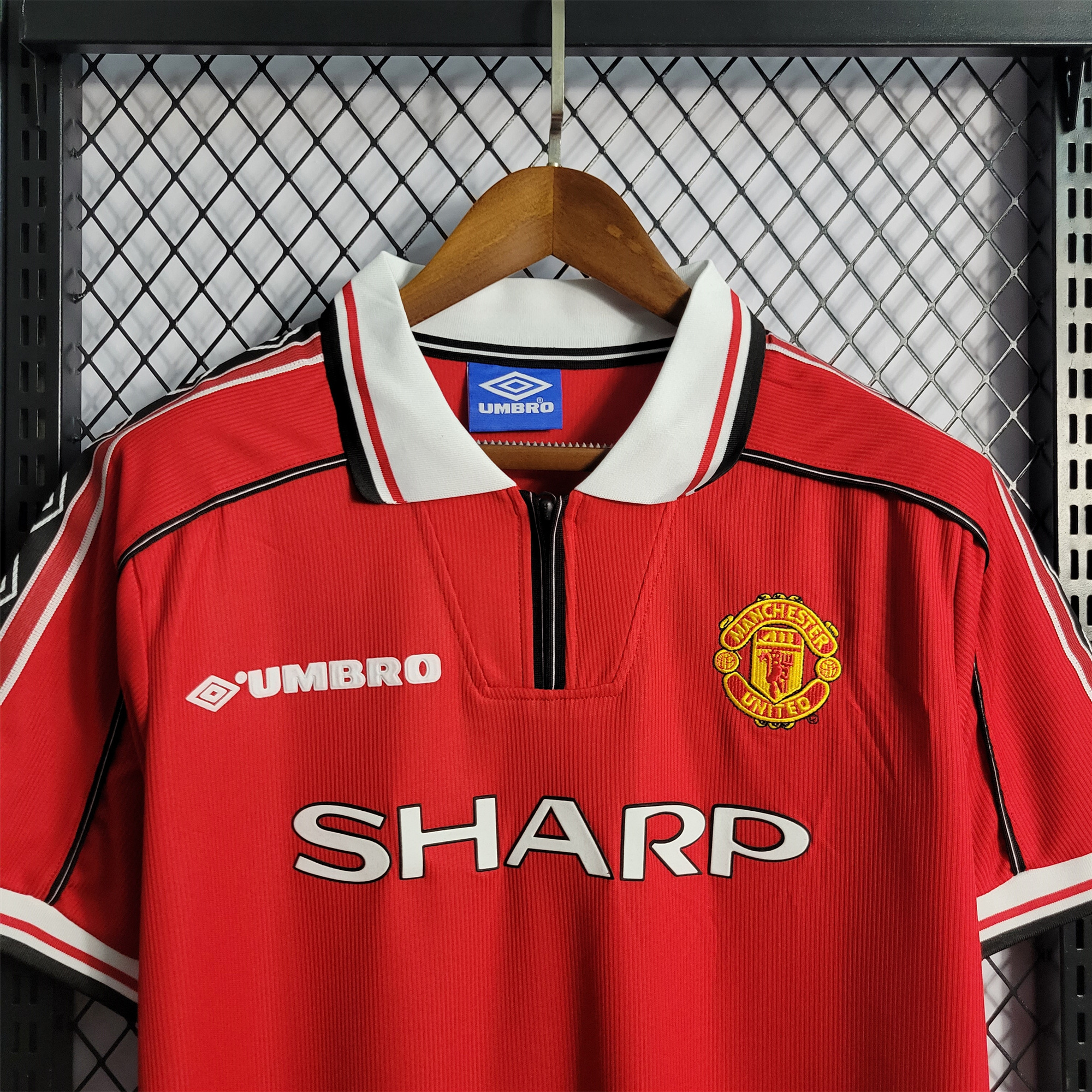 foot-Retro Manchester United 98-99 Home Jersey