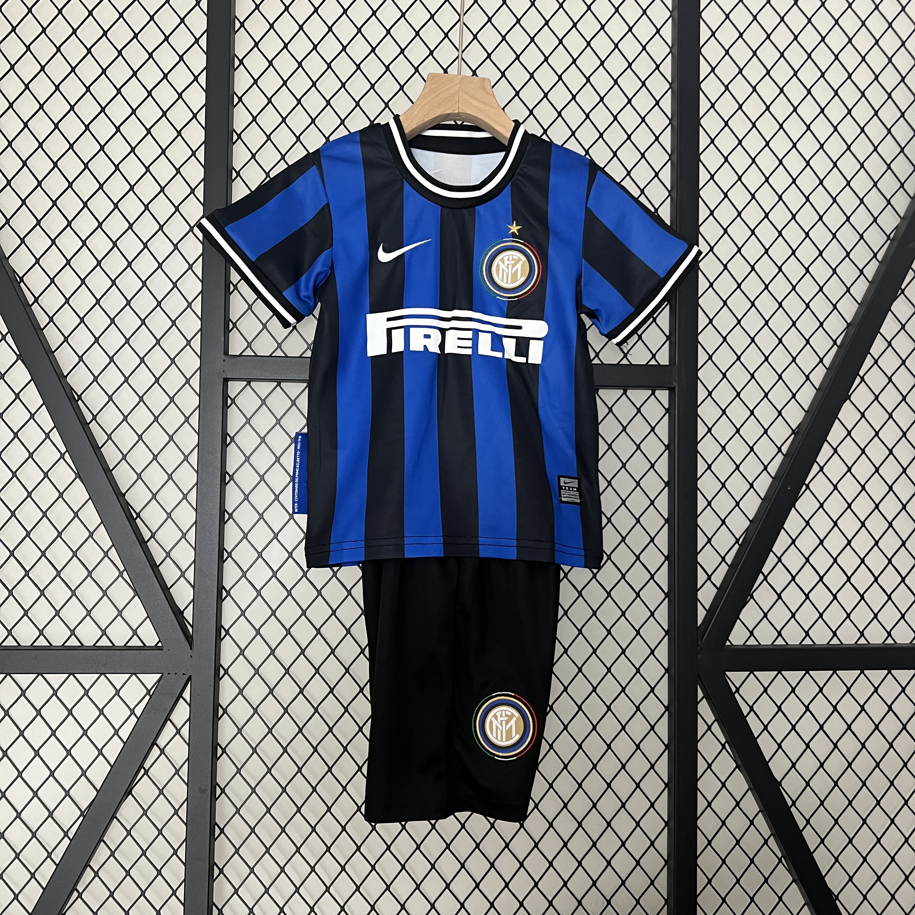 GlobeJersey-Retro Inter Milan 09-10 Home Stadium Kids Kit