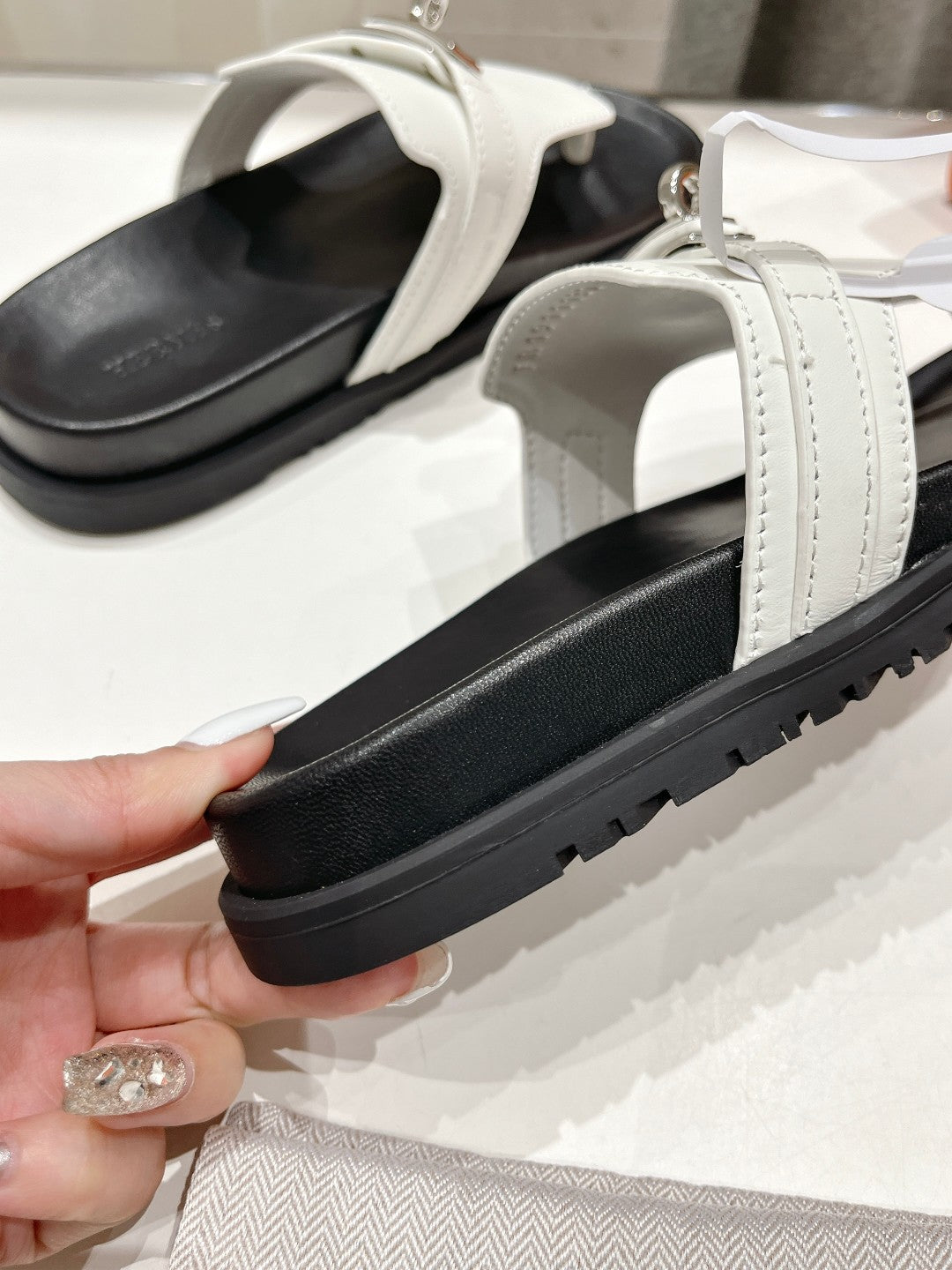 EMPIRE SANDAL BLACK MIX WHITE CALFSKIN、mysite、Cacoeks